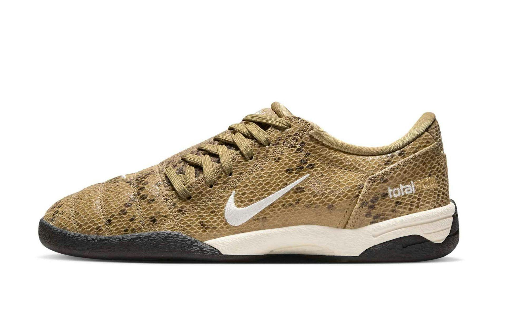 nike total 90 iii snakeskin