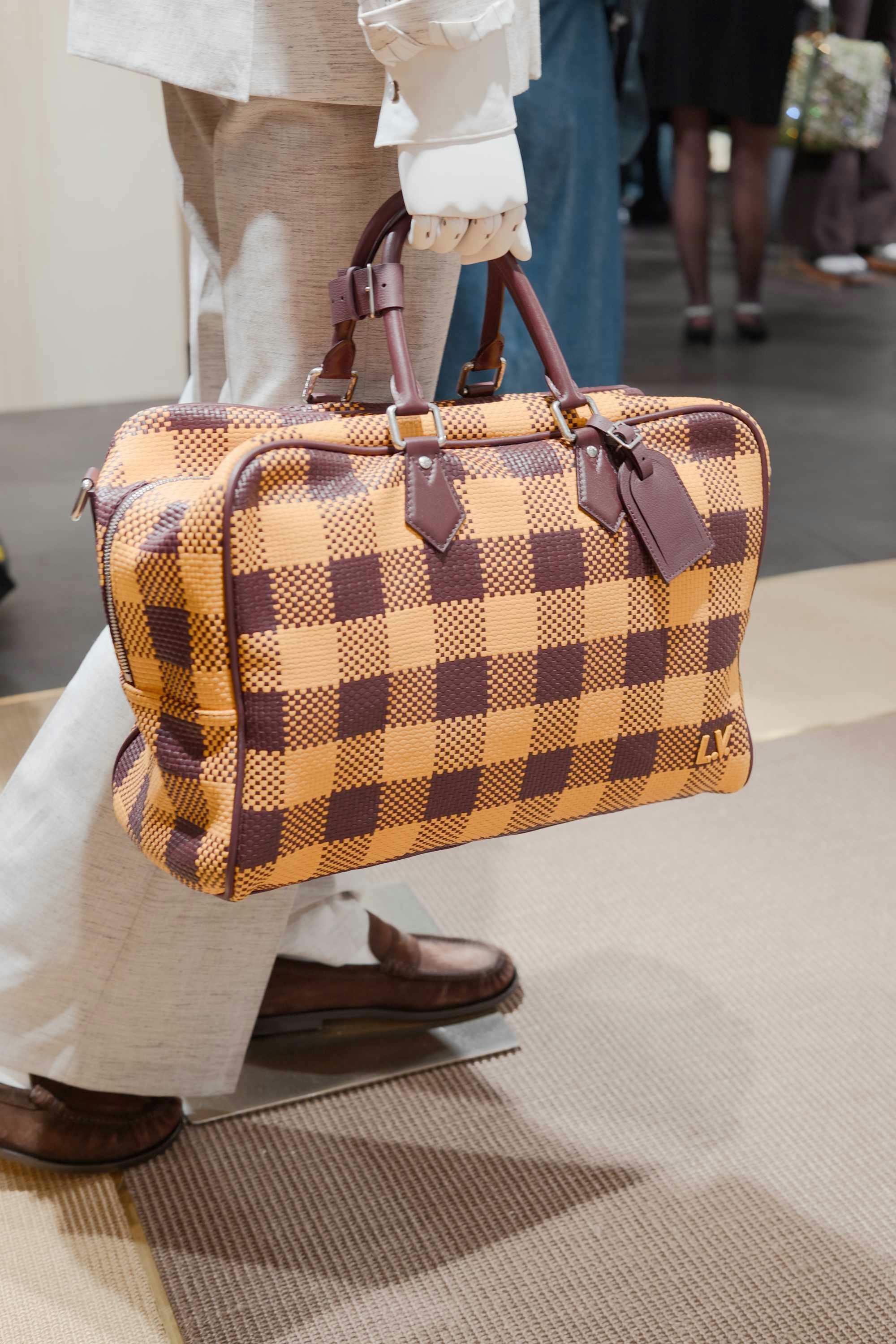 louis vuitton ss26 showroom