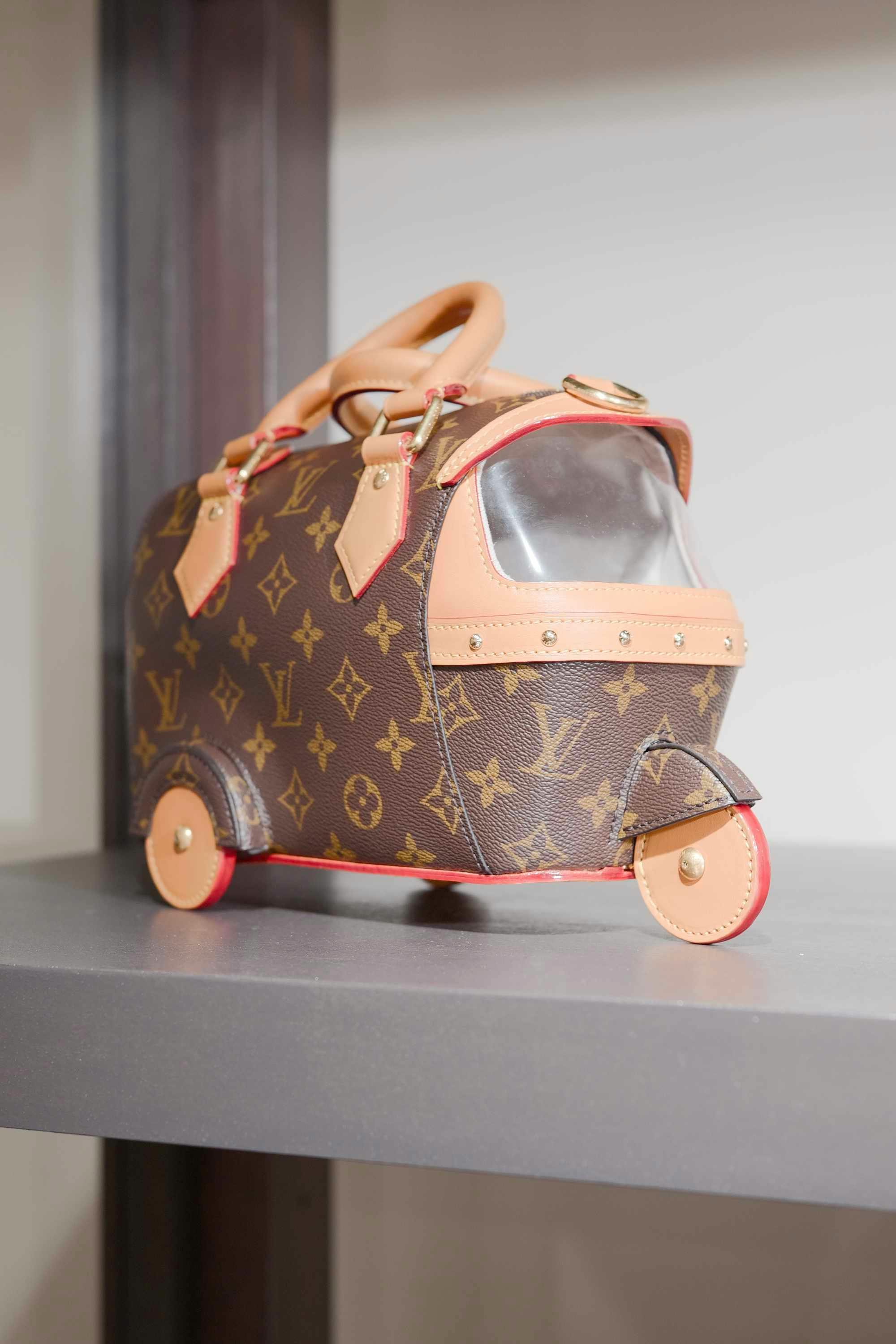 louis vuitton ss26 showroom