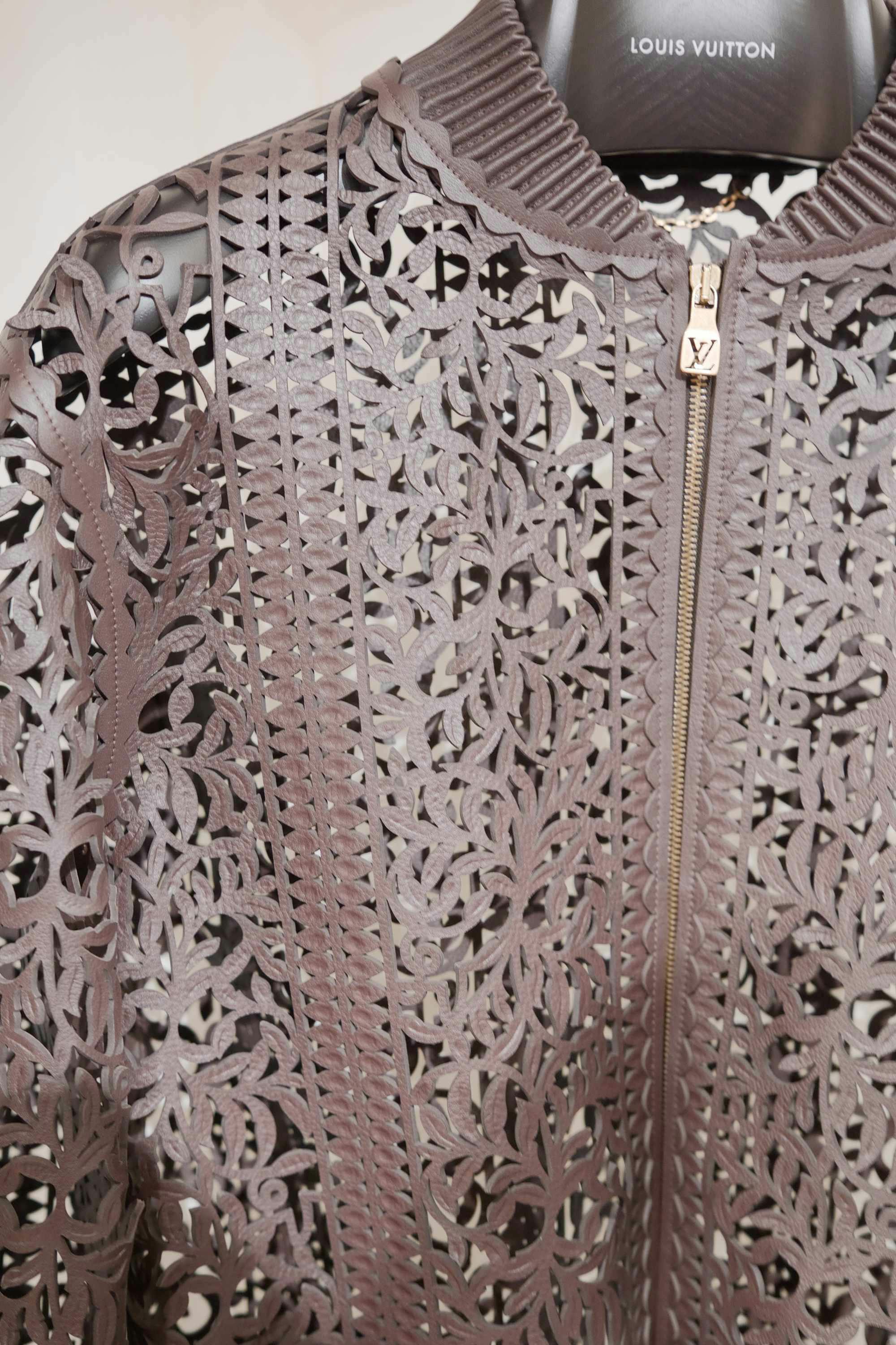 louis vuitton ss26 showroom