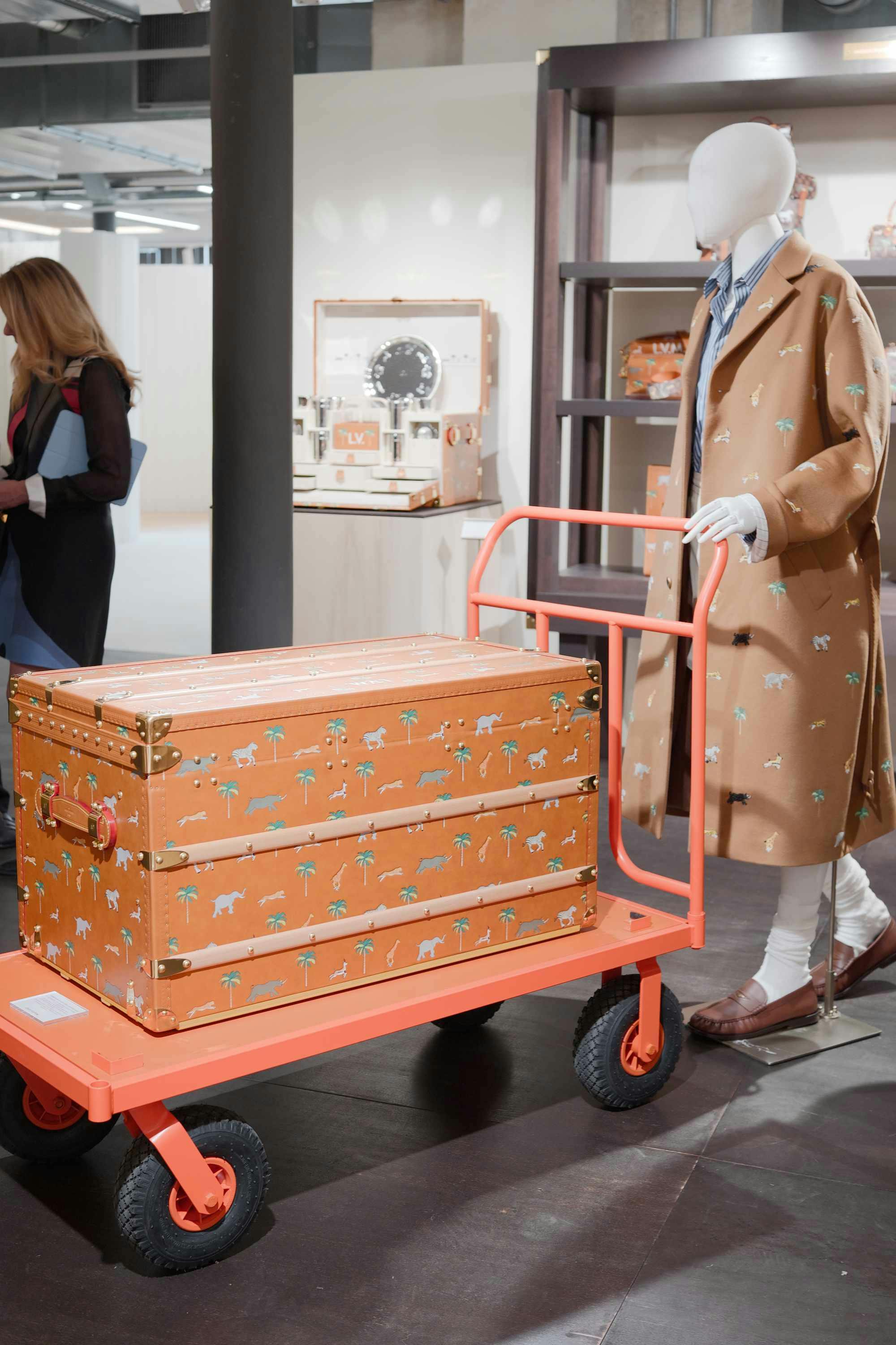 louis vuitton ss26 showroom