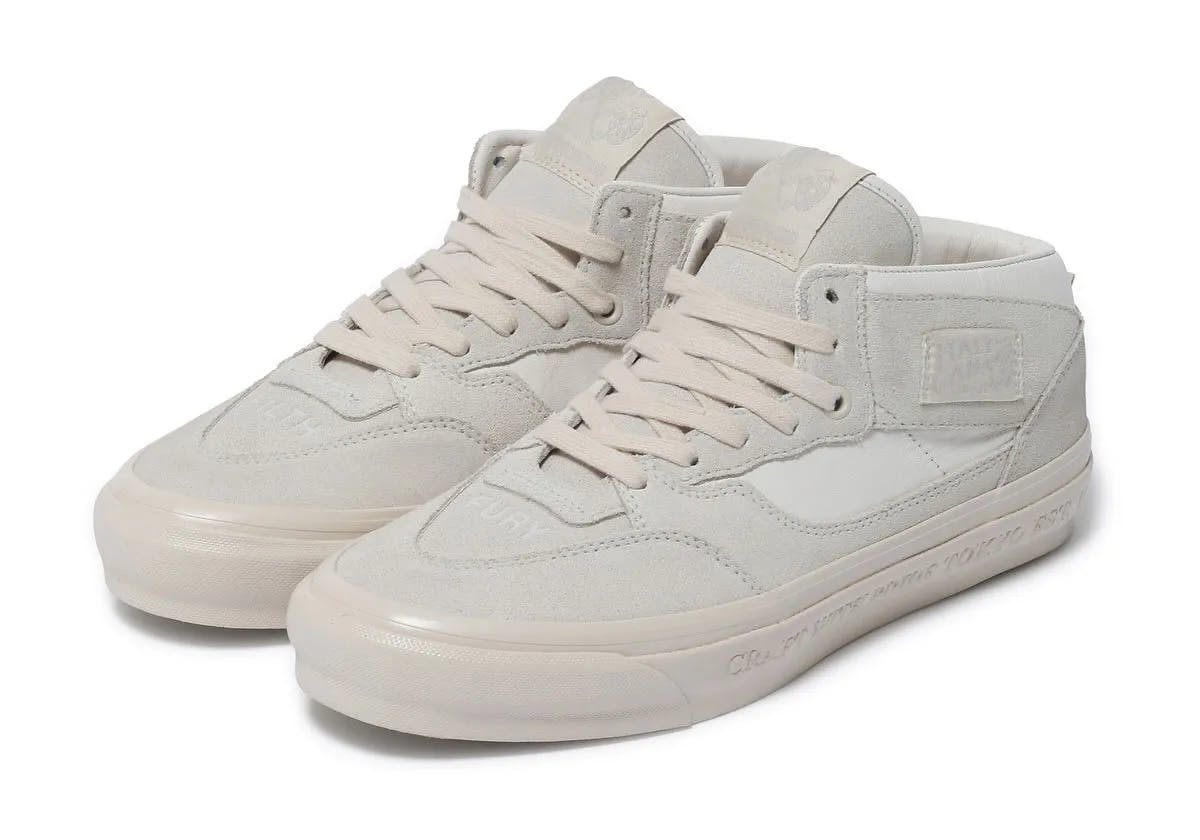 Vans OTE x NEIGHBORHOOD collab 2025, whit slip-on, black half cab