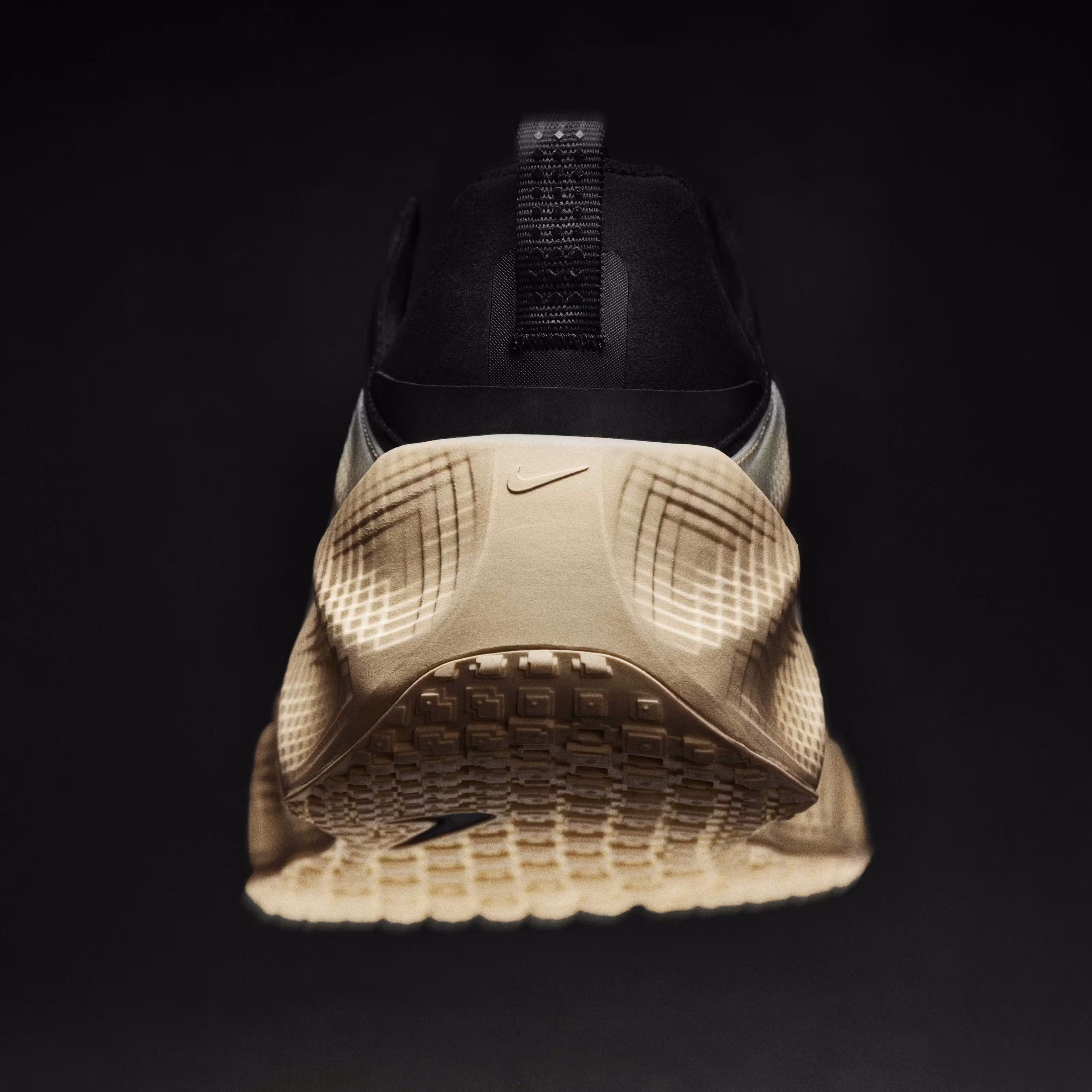 Nike Ava Rover Fossil Clay