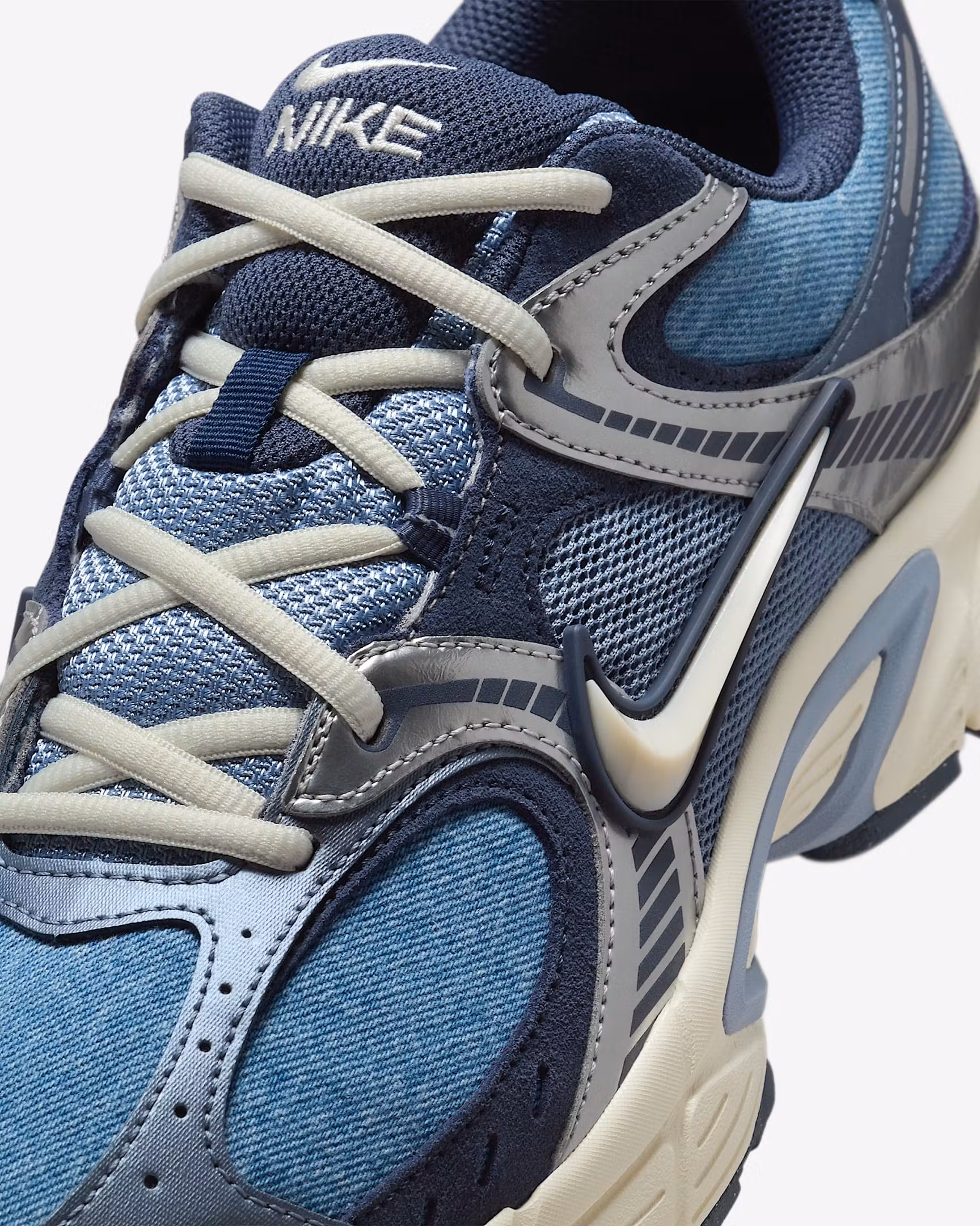 Nike V5 RNR denim sneaker