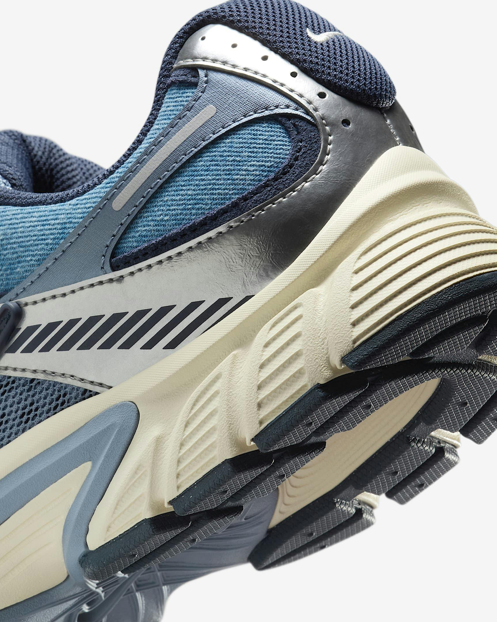 Nike V5 RNR denim sneaker