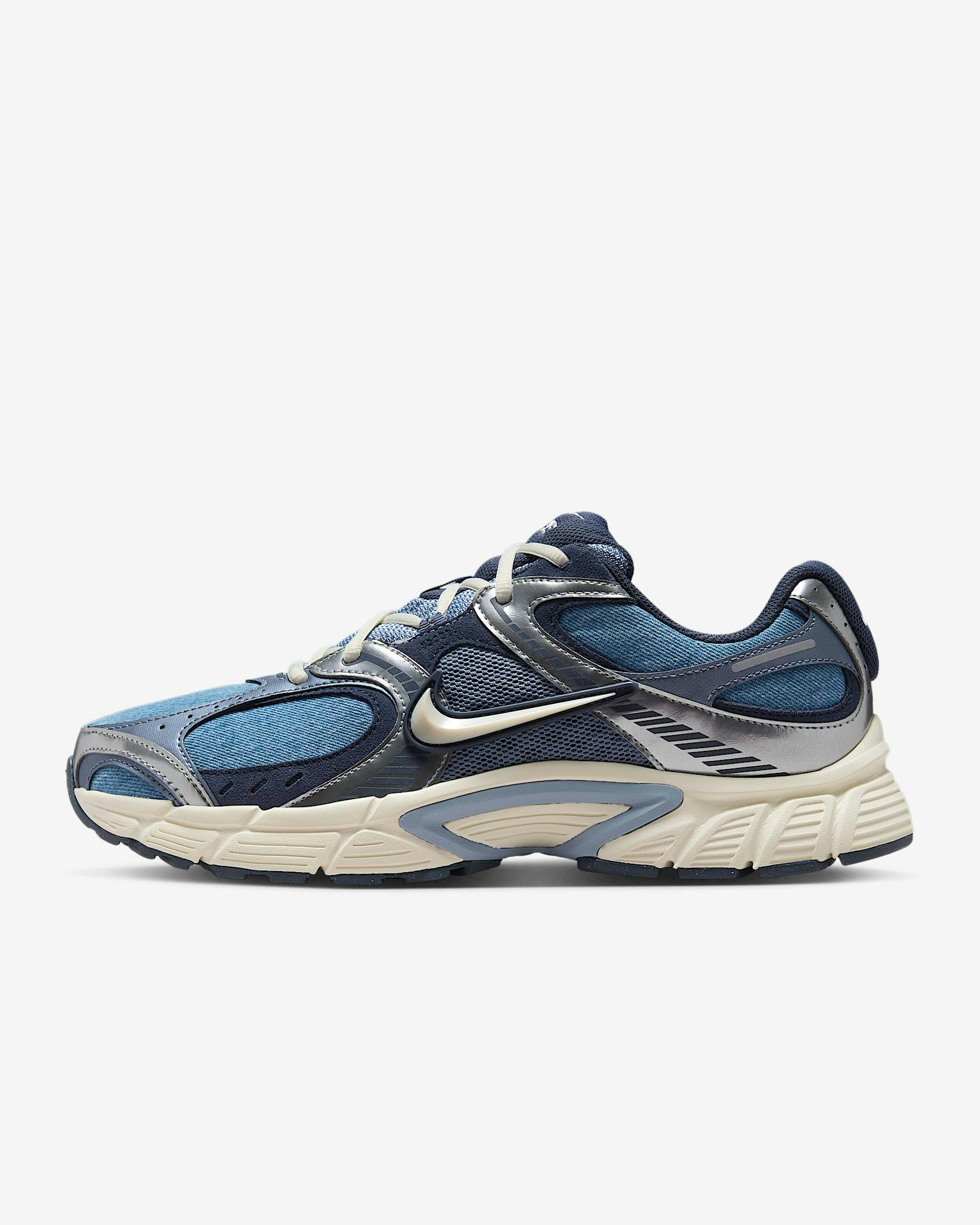 Nike V5 RNR denim sneaker