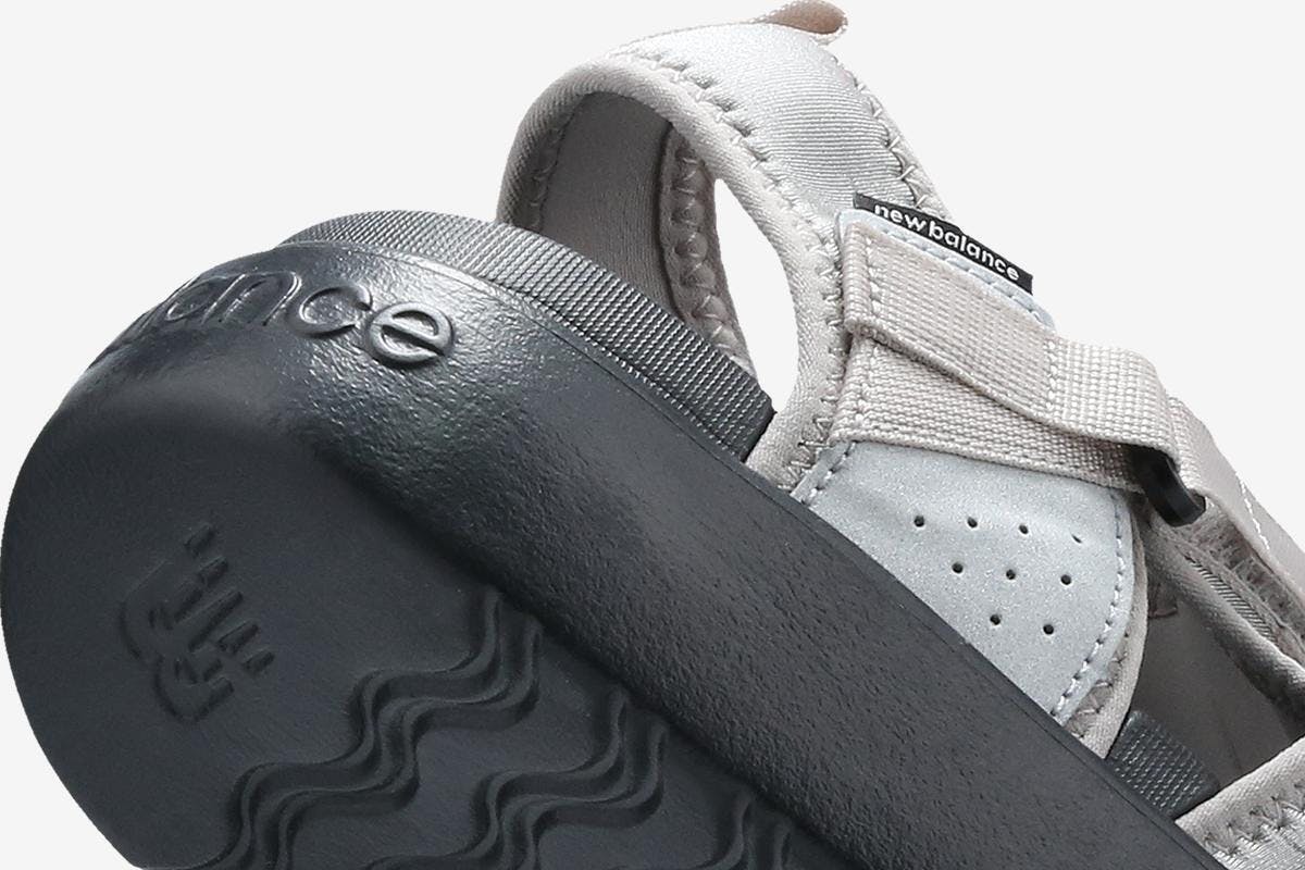 New Balance SD2509 chunky sandals