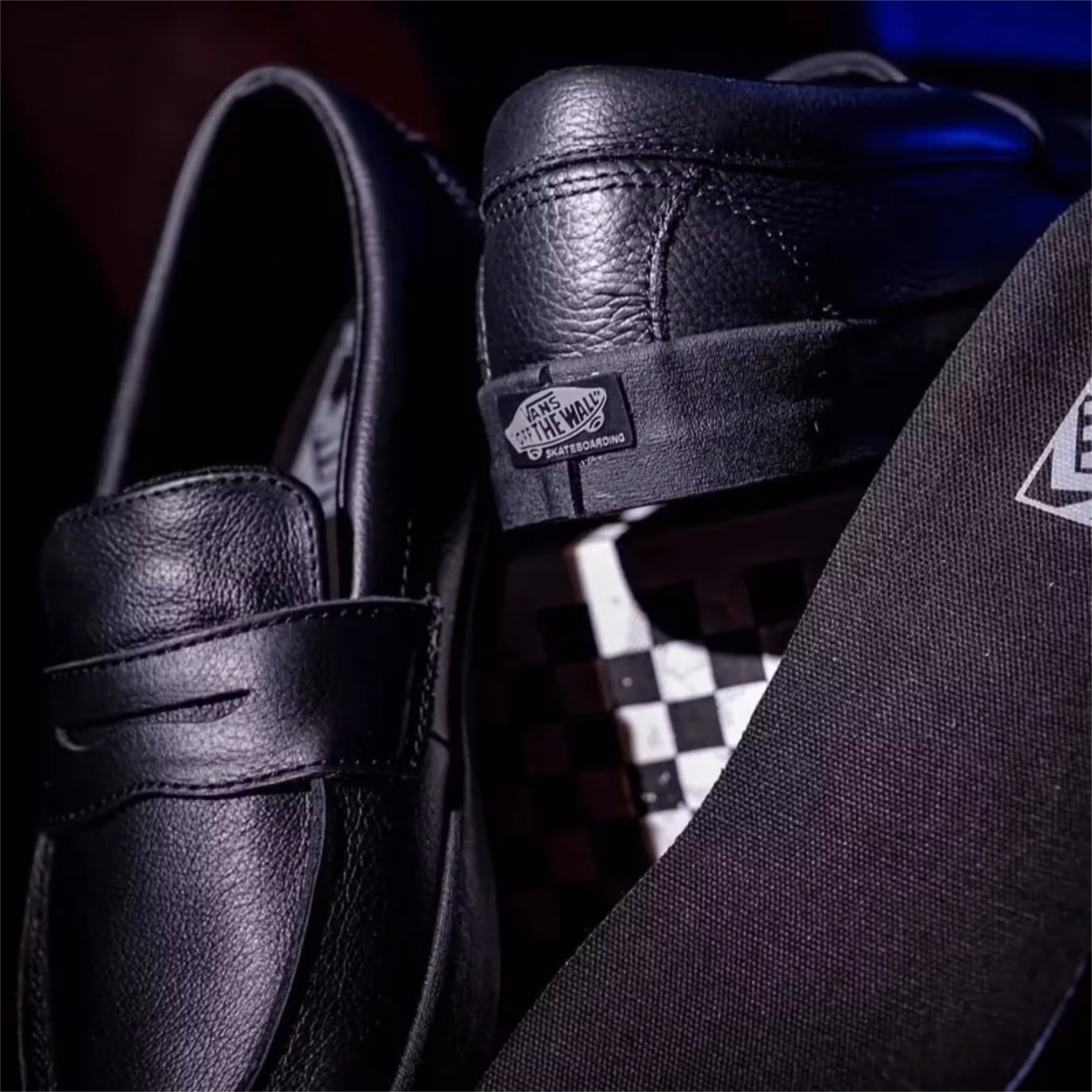 vans skate loafer sneaker black leather