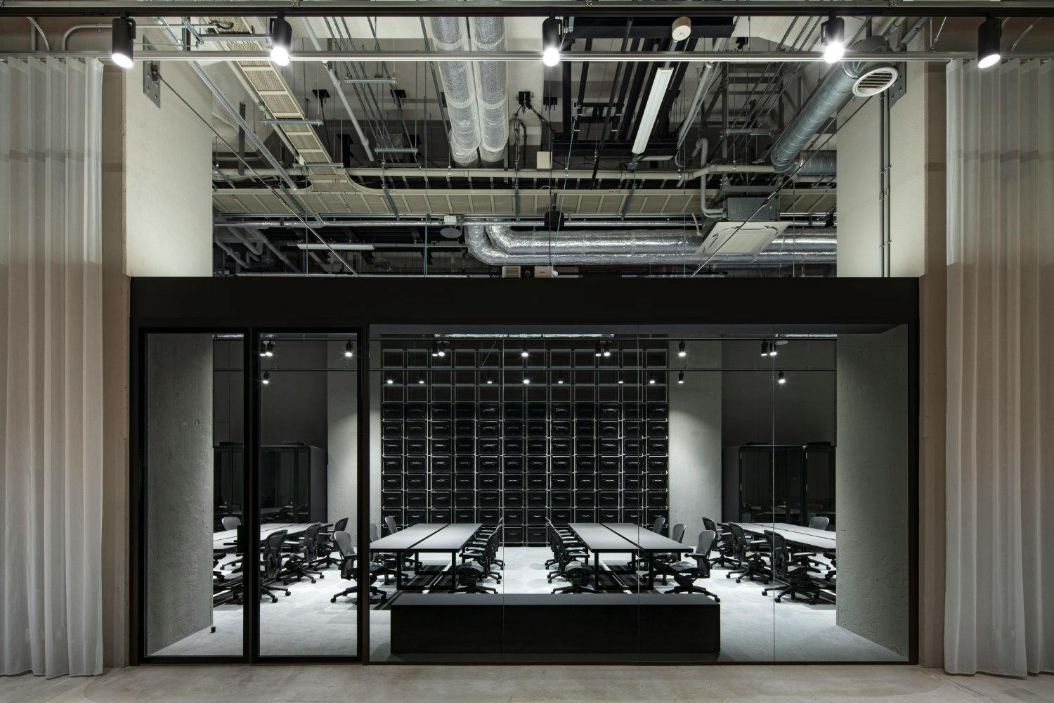 Not A Hotel Office Nigo