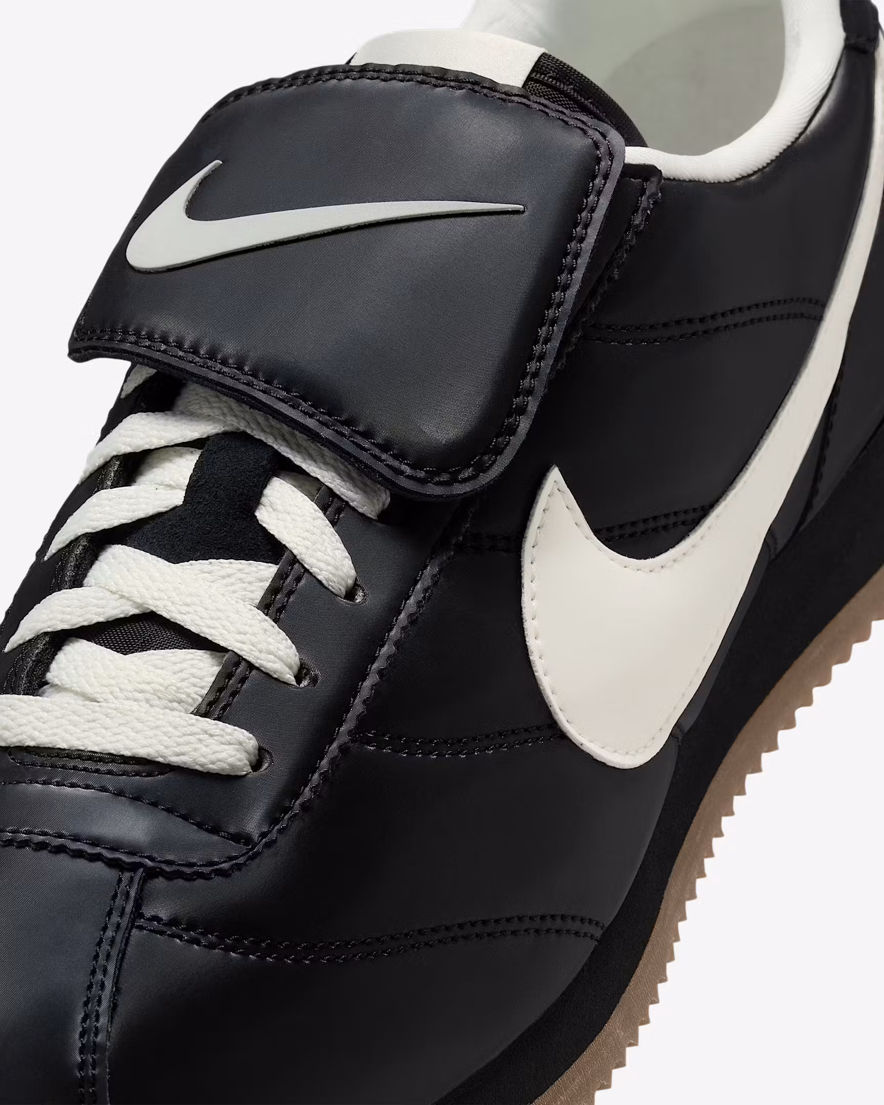 Nike Cortez SE