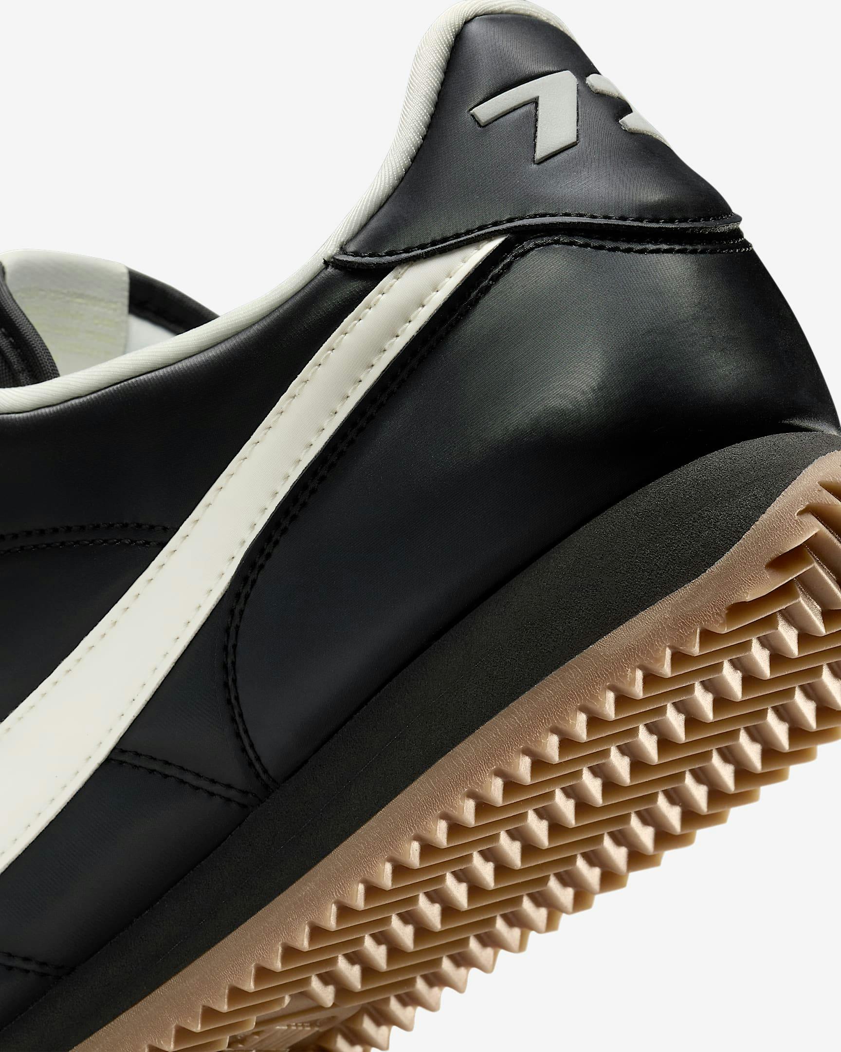 Nike Cortez SE
