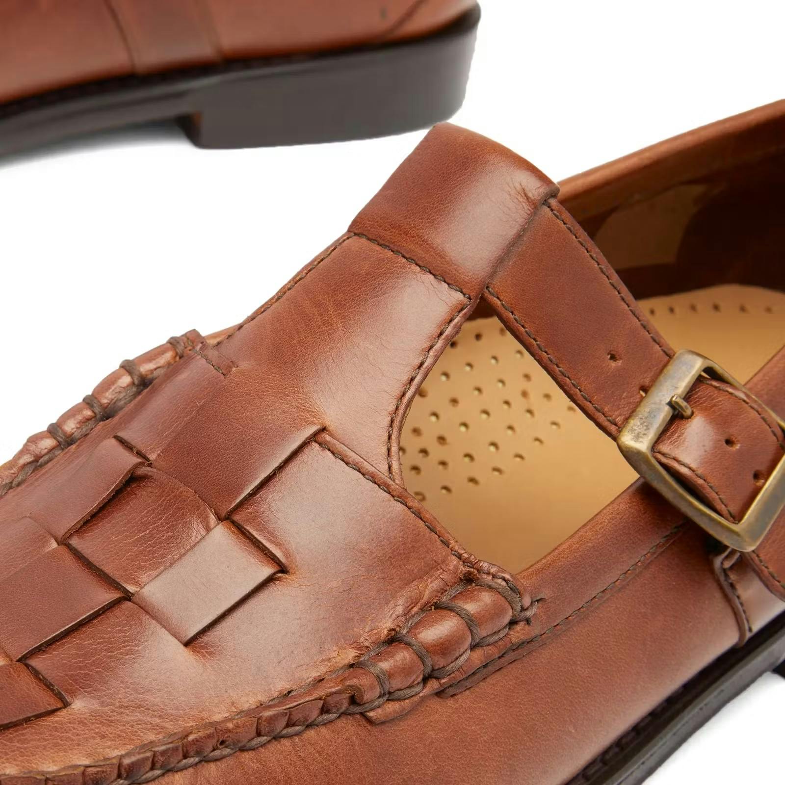 bass sandals brown close up