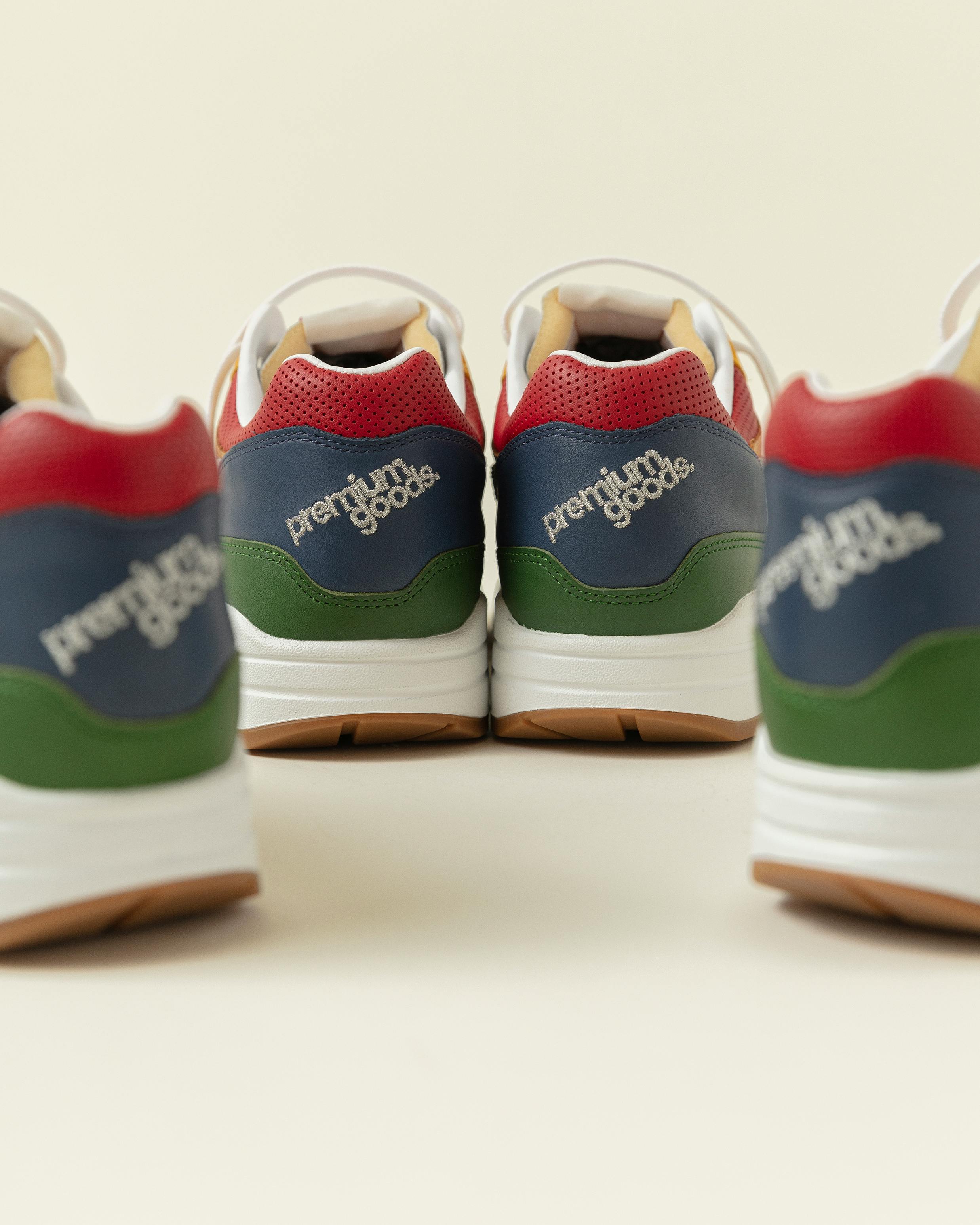 premium goods nike air max 1