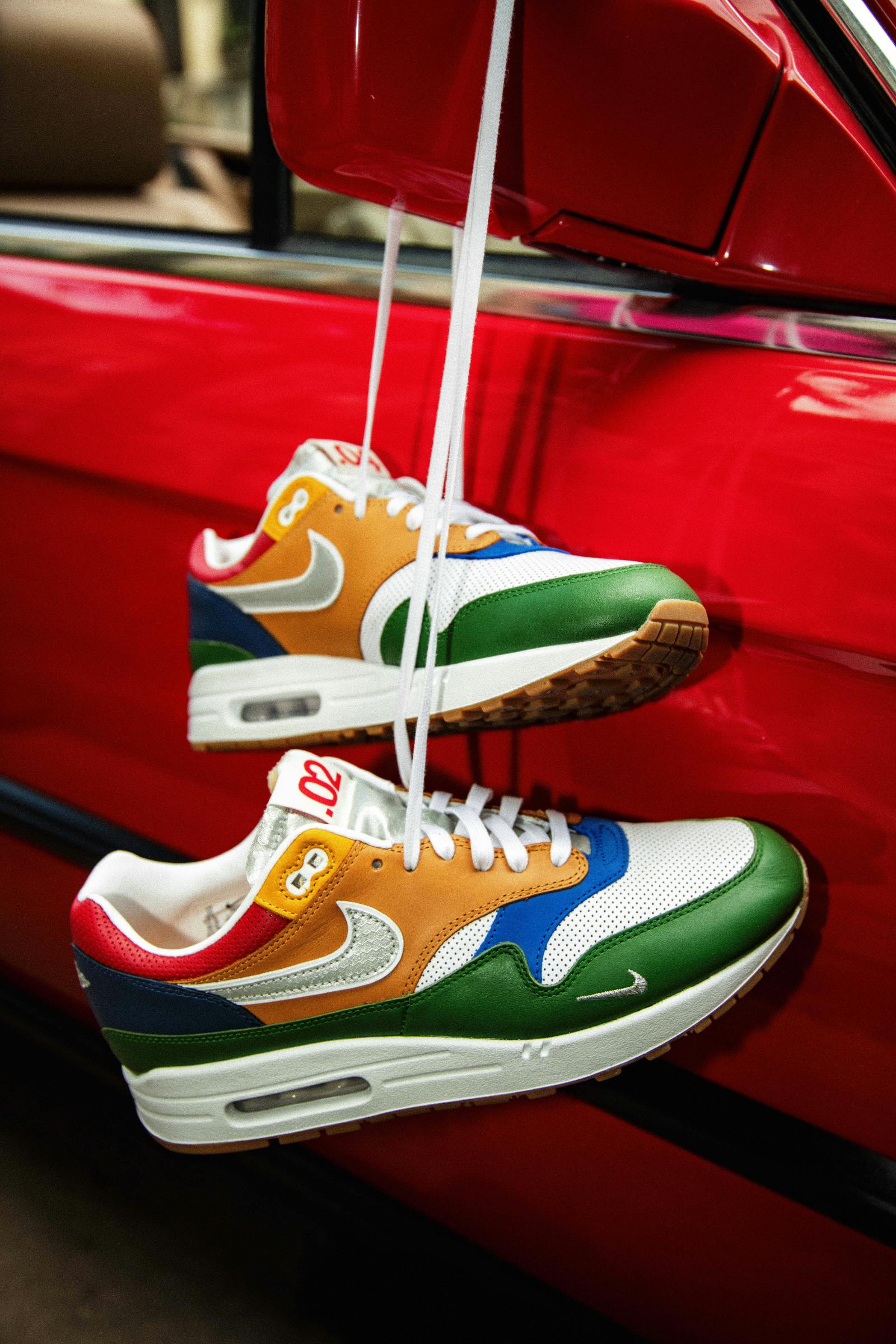premium goods nike air max 1