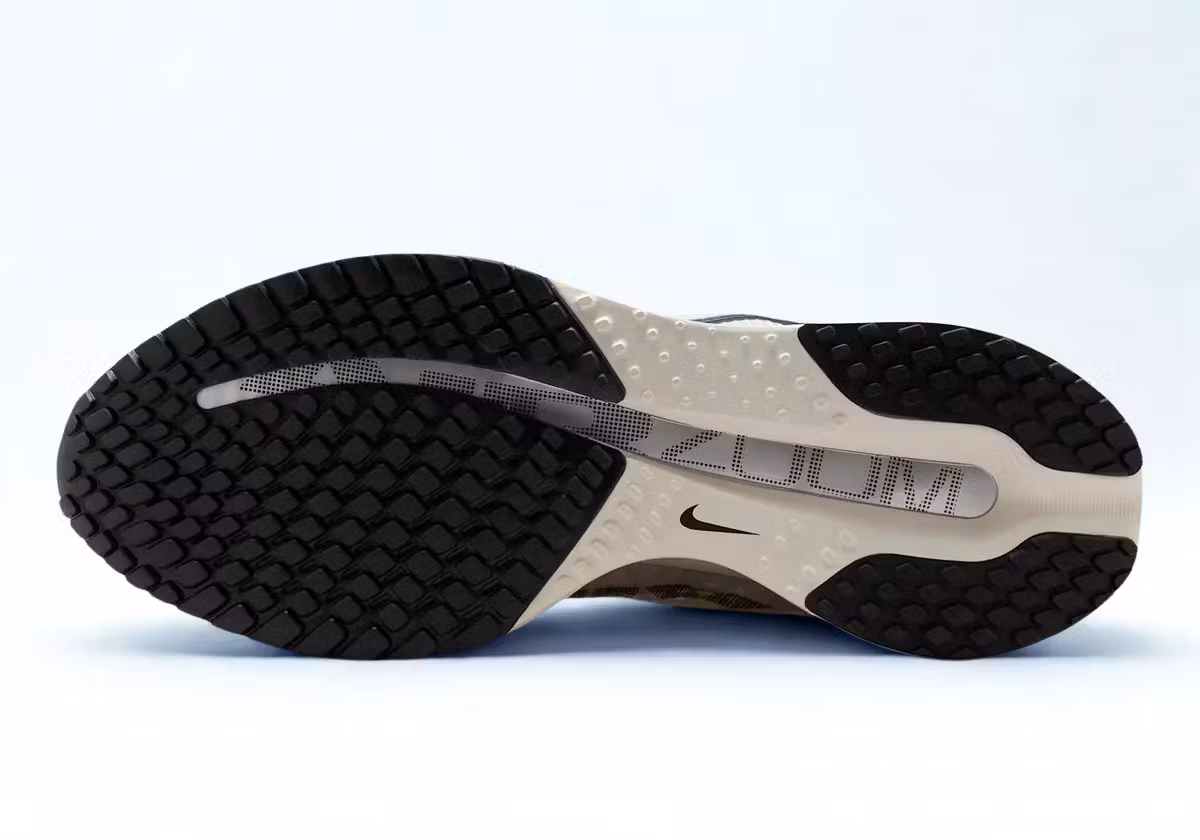 nike pegasus premium sail