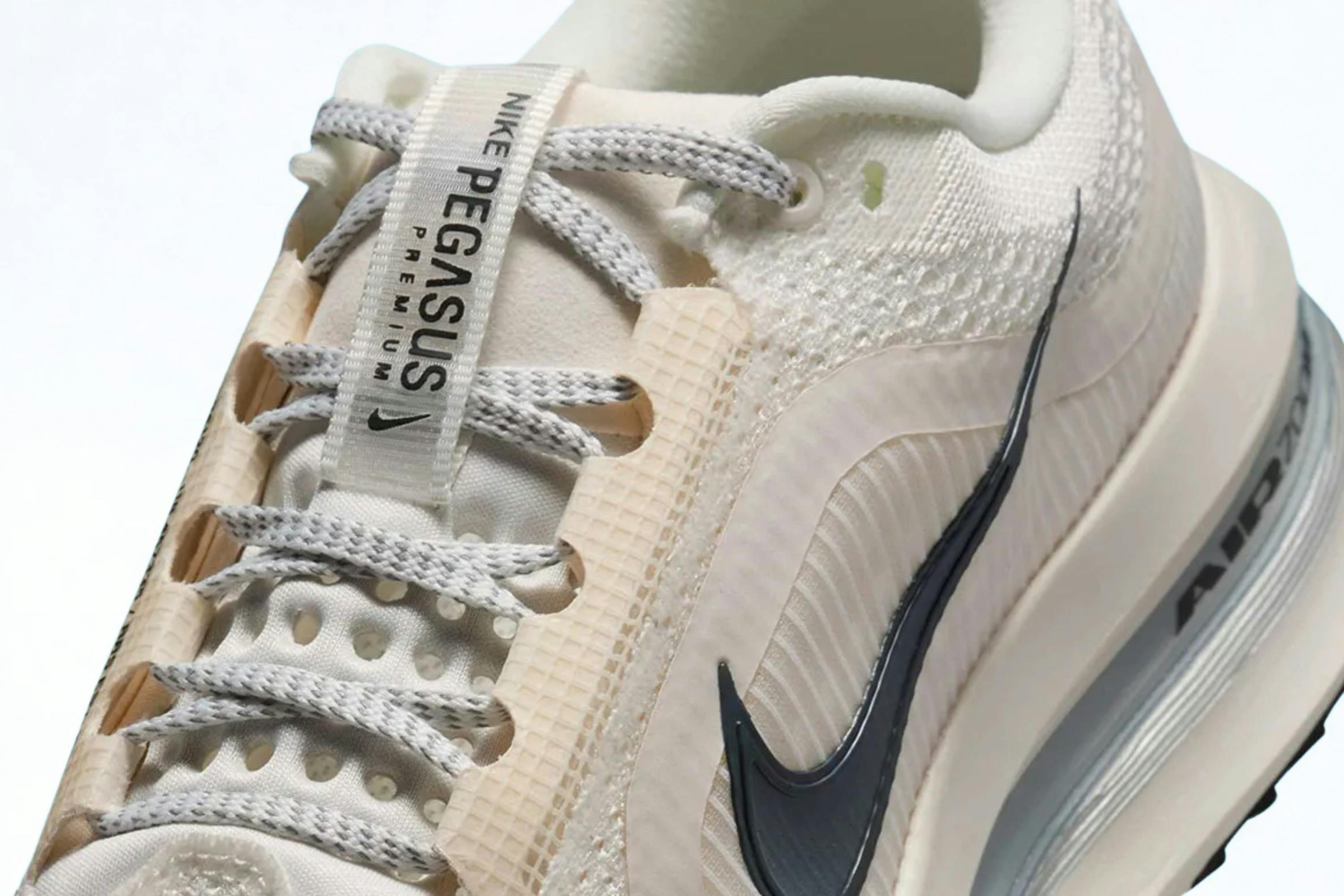 nike pegasus premium sail