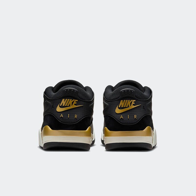 Nike Jordan 4 Skate sneaker gold and black
