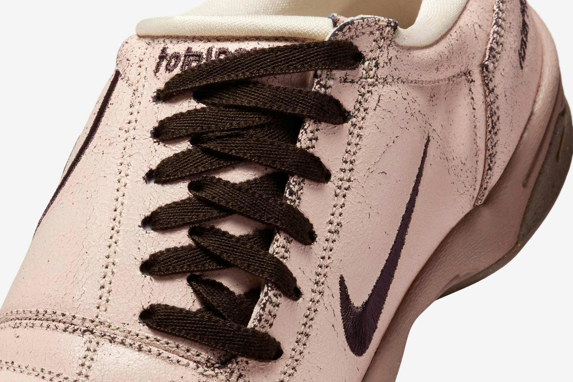 nike total 90 III pearl white