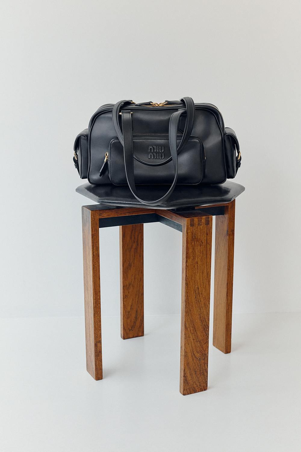 miu miu leather pocket bag campaign fw25