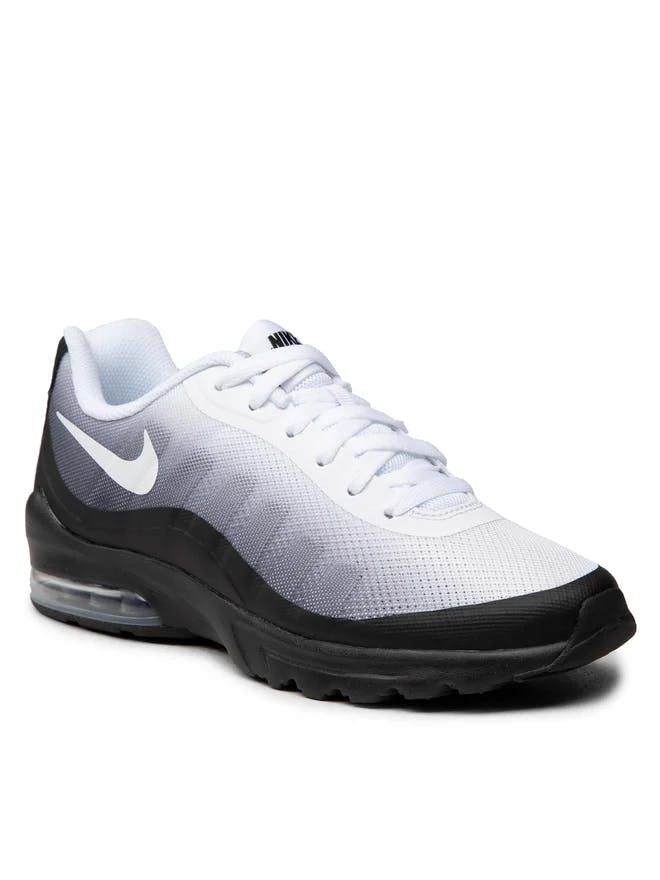 Nike Invigor Air Max Sneakers