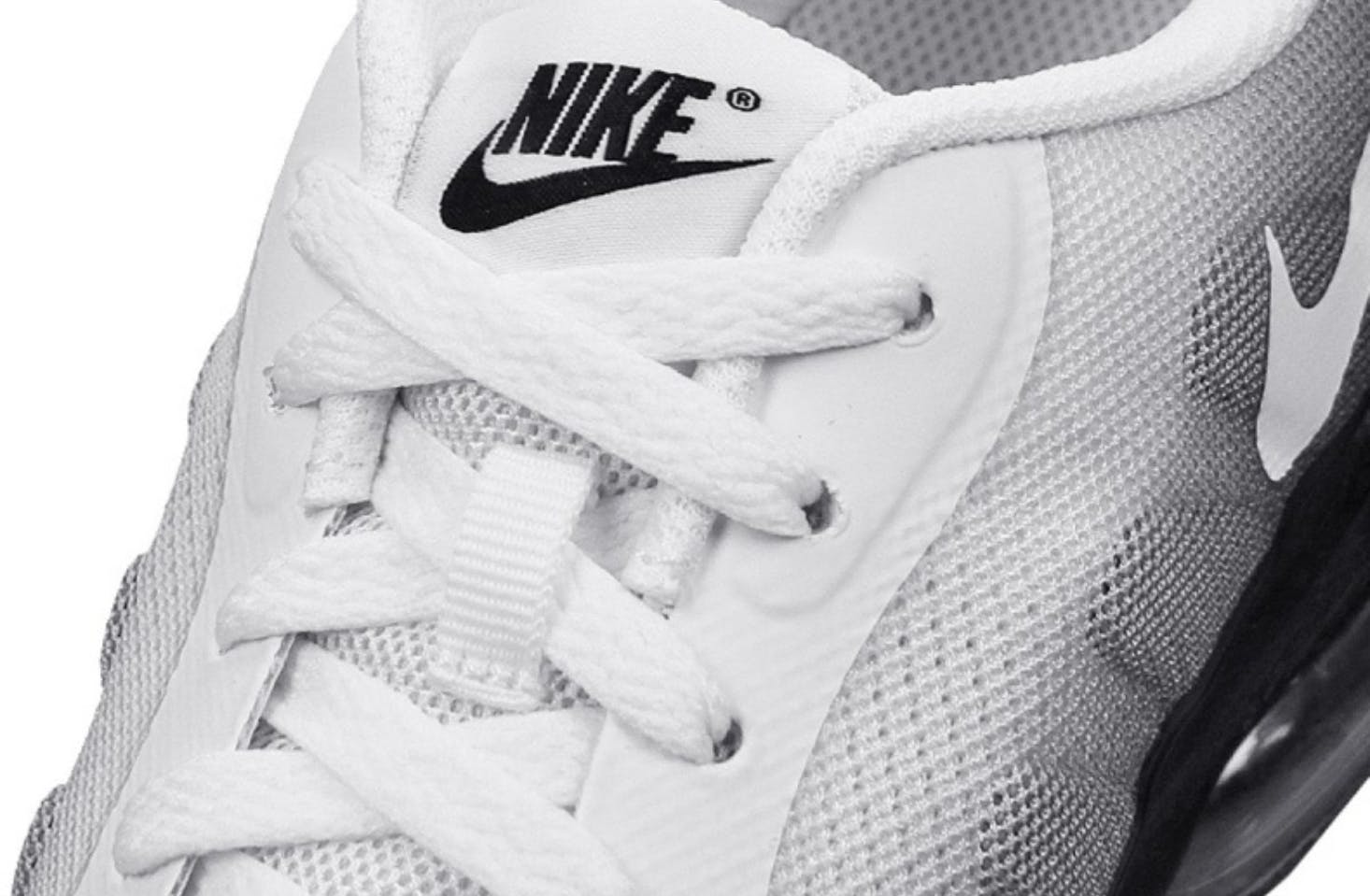 Nike Invigor Air Max Sneakers