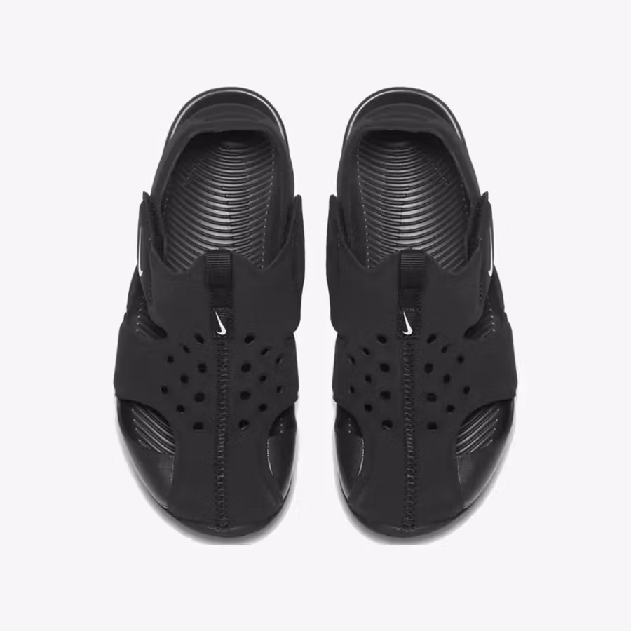 Nike Croc looking kids sandal in black