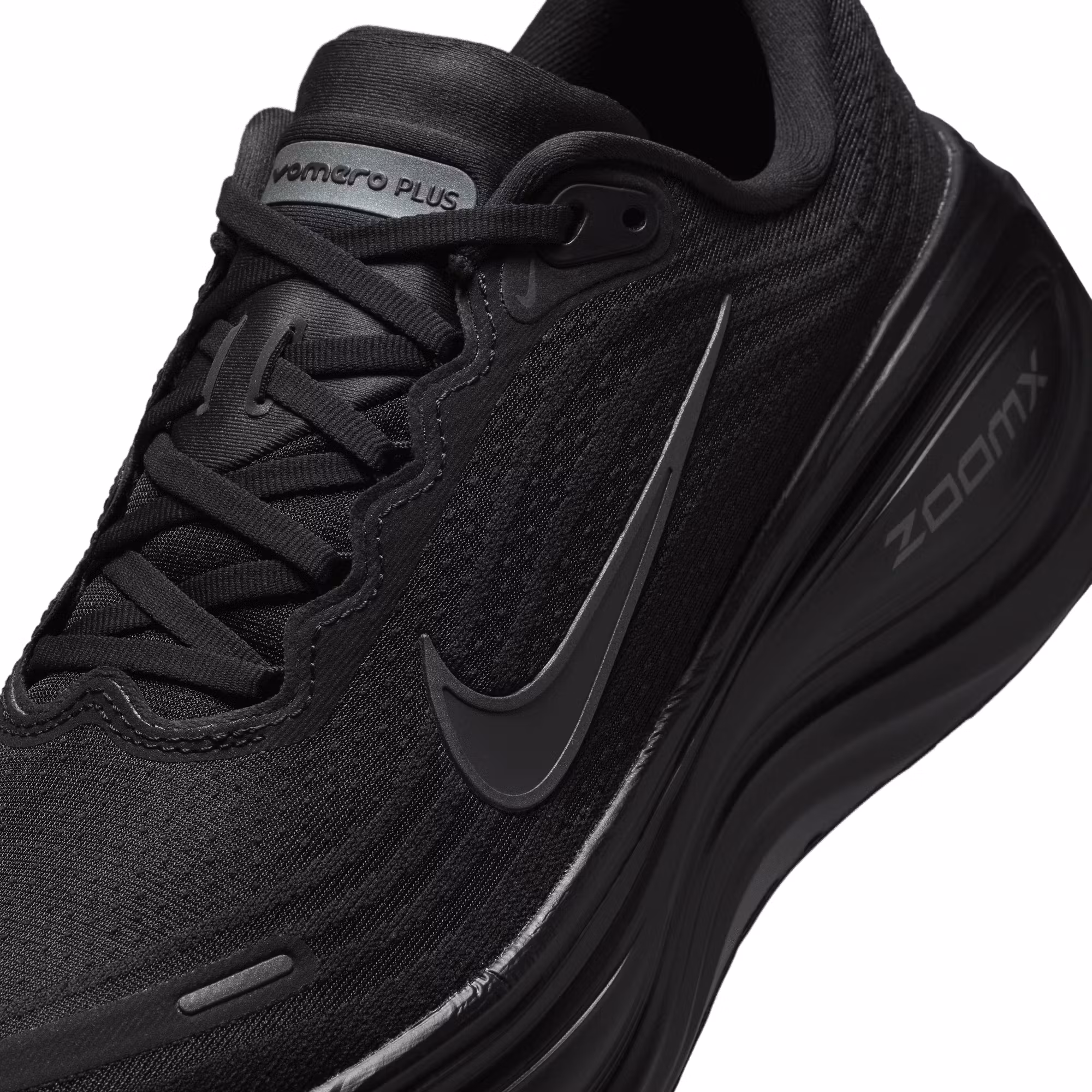 nike vomero plus triple black