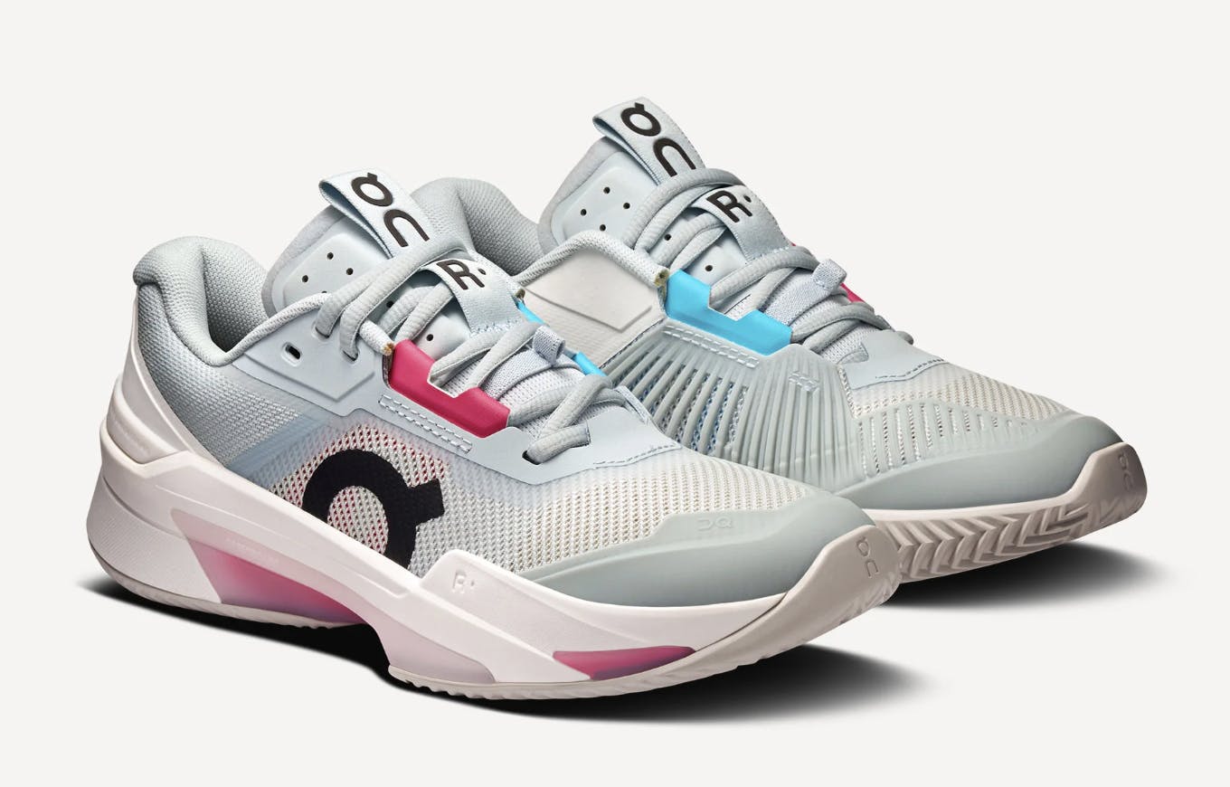 On Running Sneakers x Roger Federer