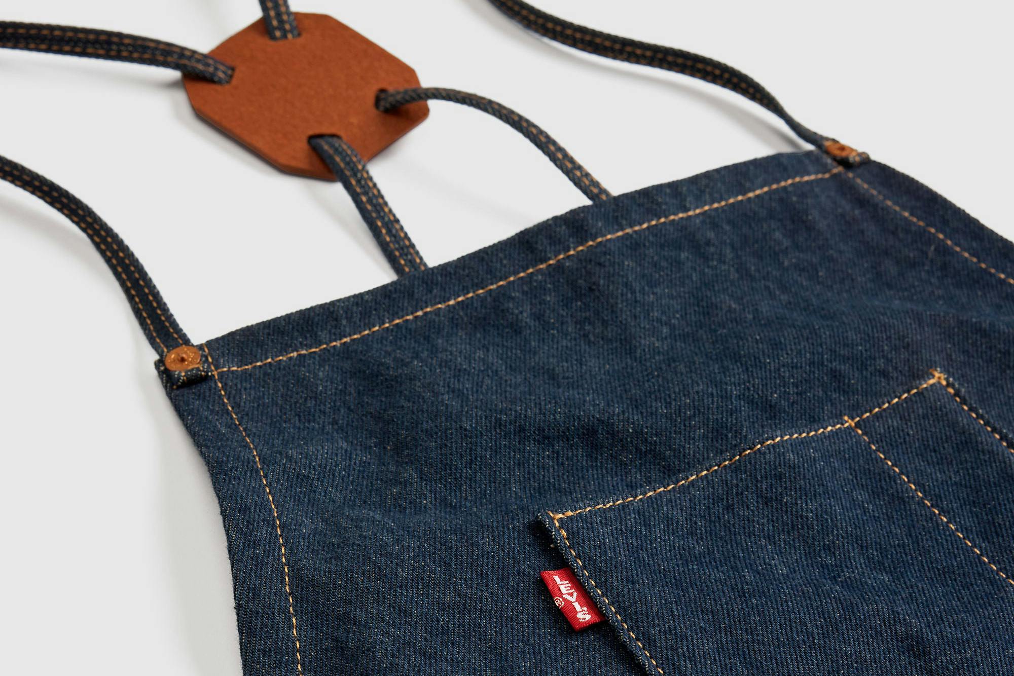 levi's denim apron
