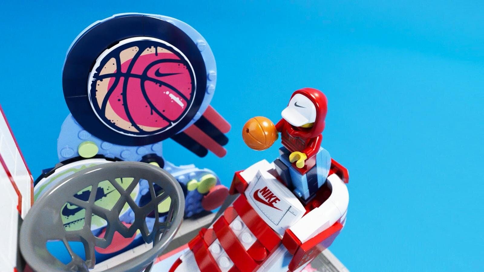 LEGO/Nike build Dunk set