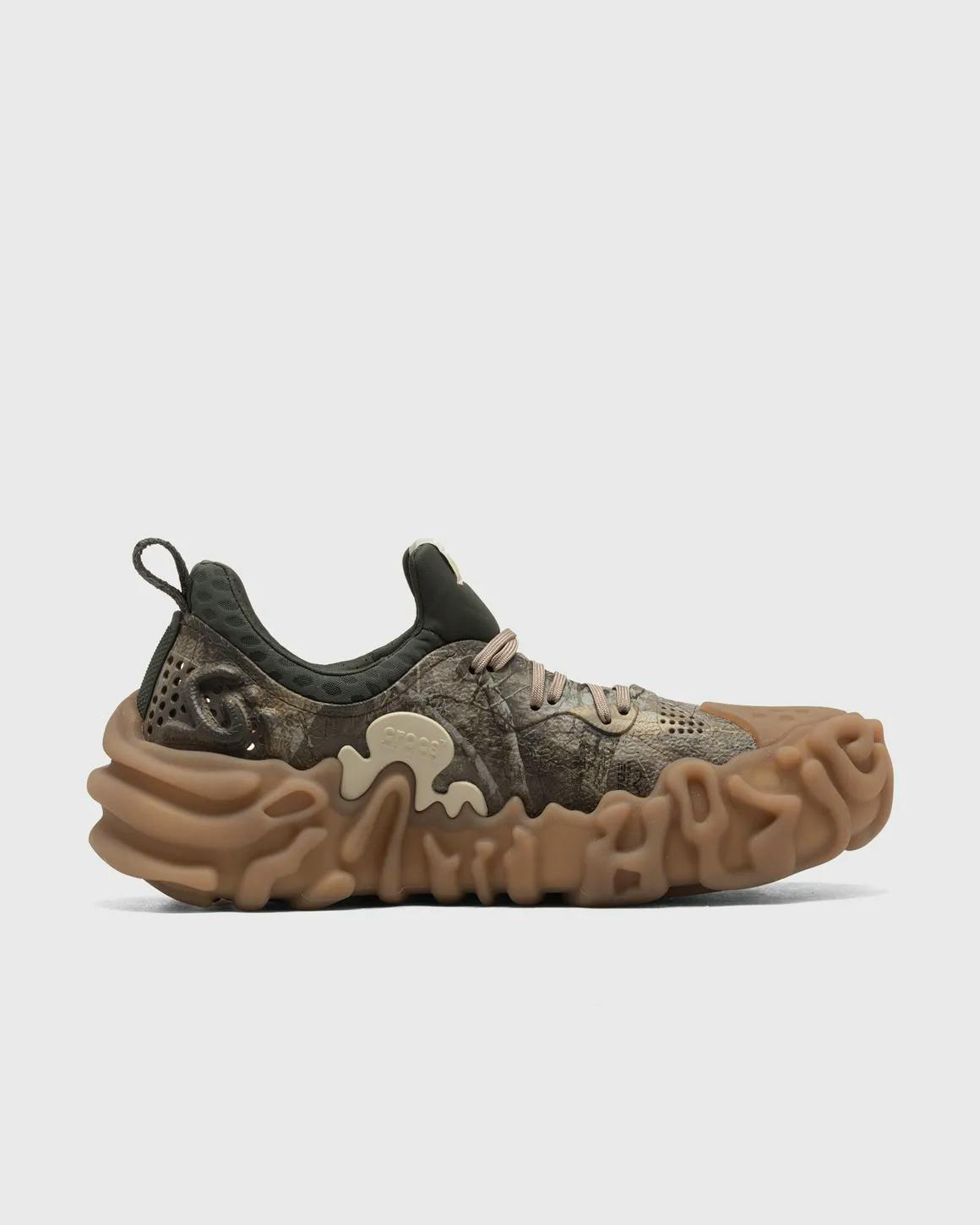 Salehe Bembury x Crocs Juniper “Realtree Camo”