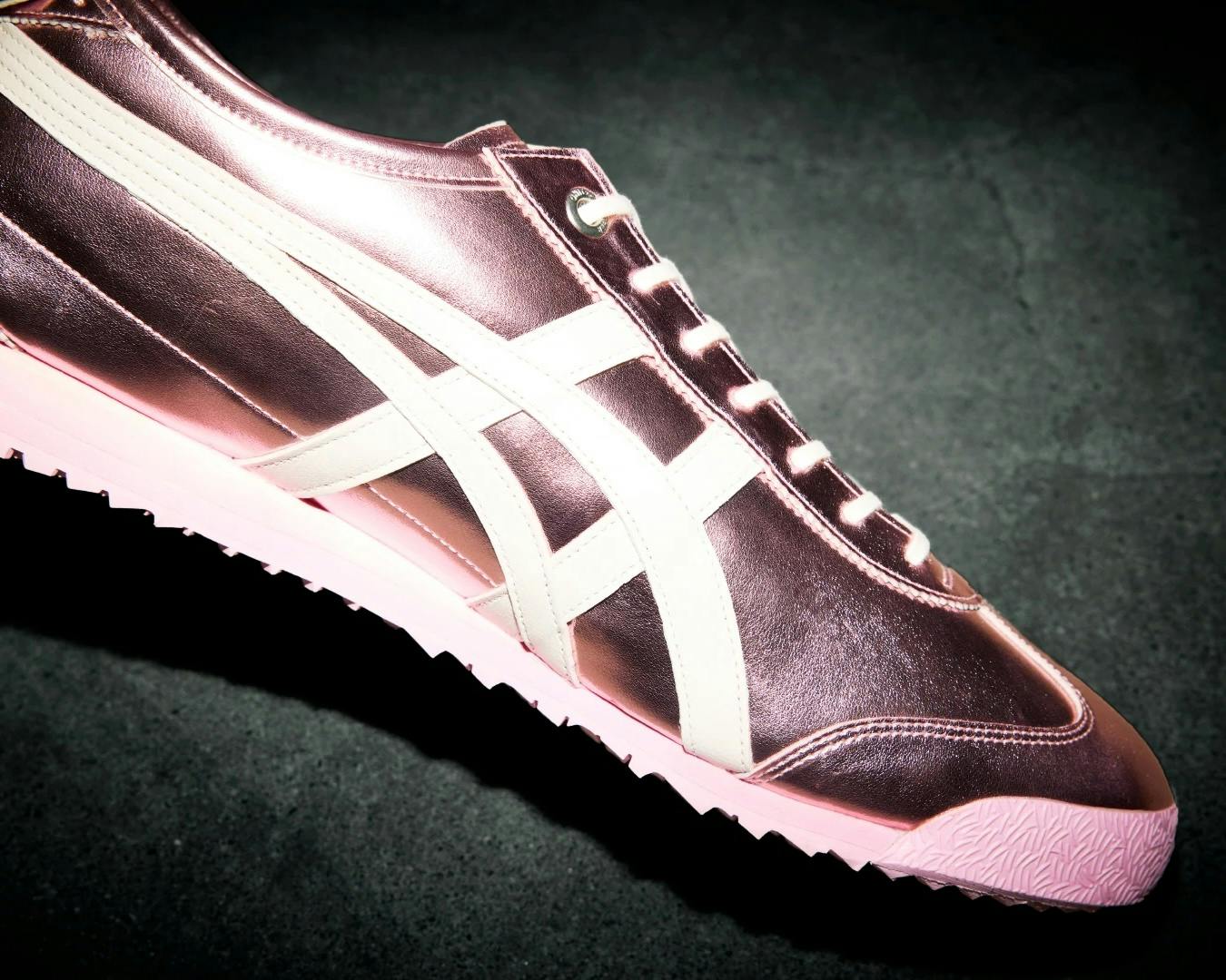 Onitsuka Tiger Metallic Sneaker