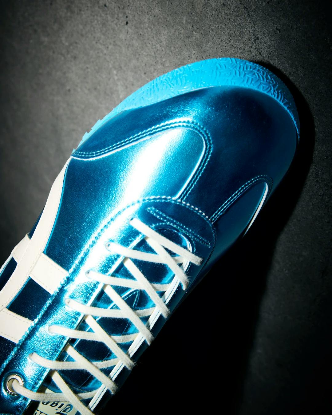 Onitsuka Tiger Metallic Sneaker