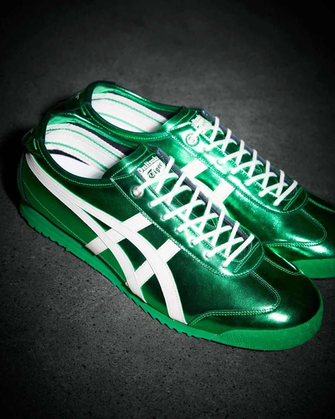 Onitsuka Tiger Metallic Sneaker