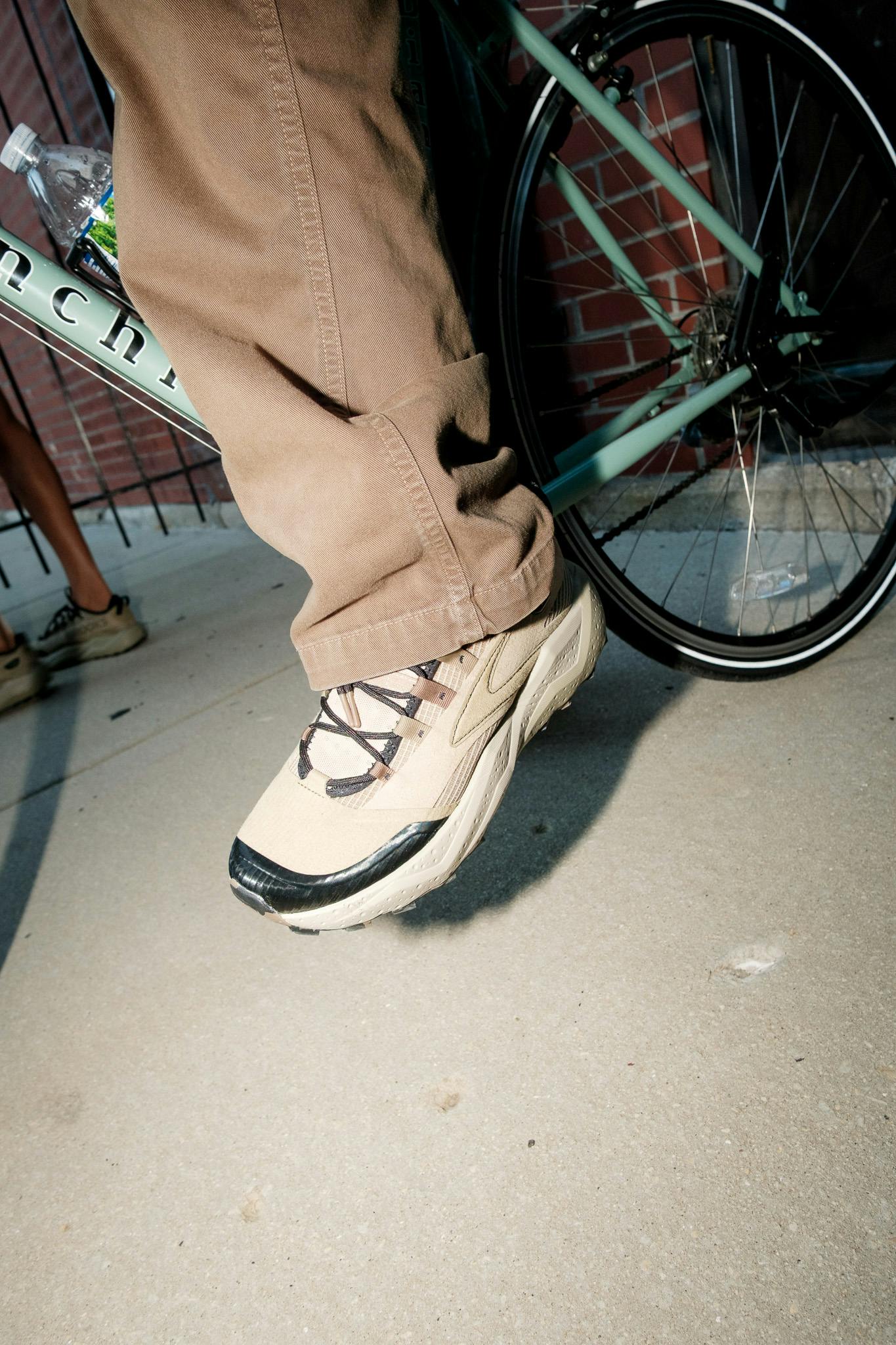 Brooks & RSVP Gallery showcase latest silhouette Caldera 8