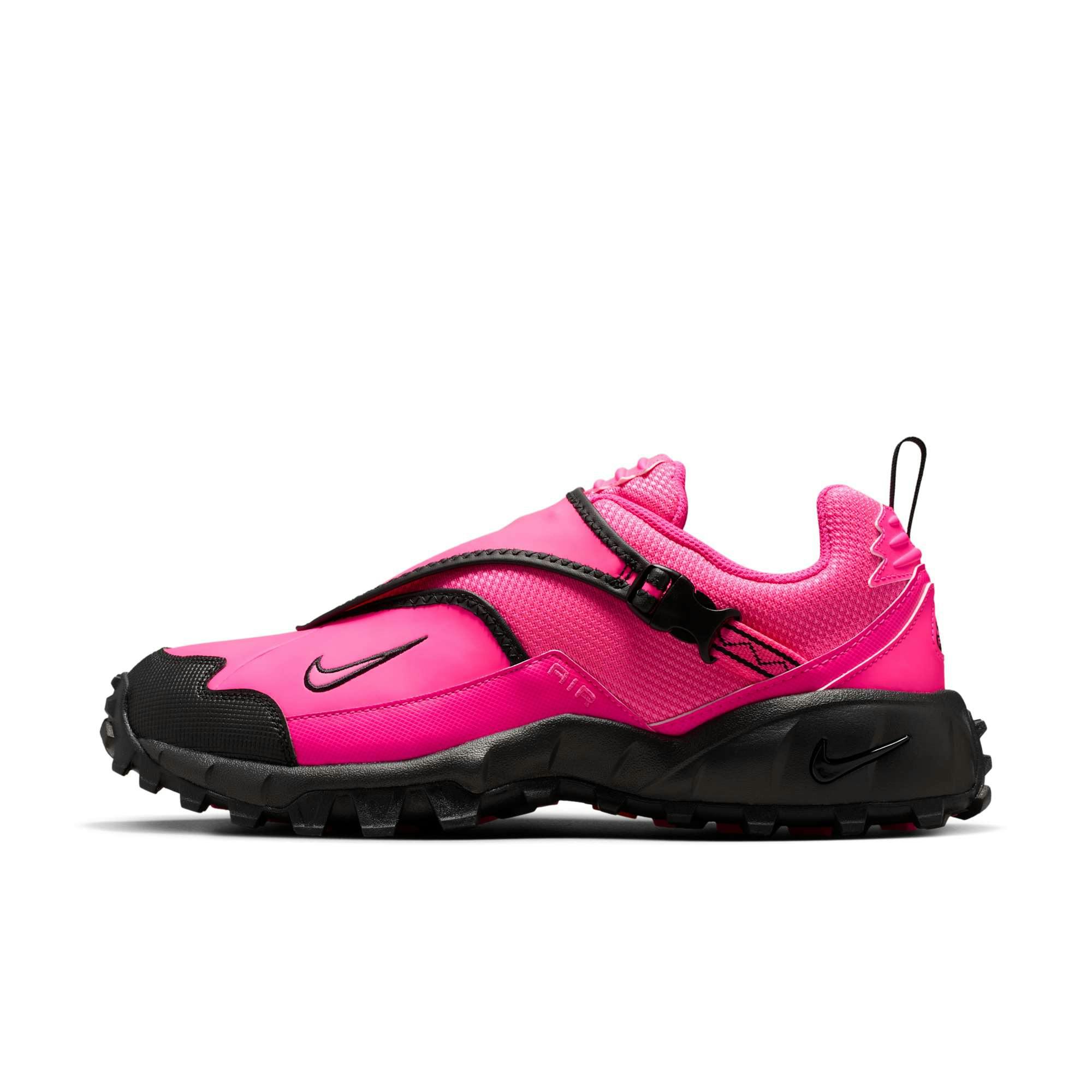 nike acg phassad hyper pink