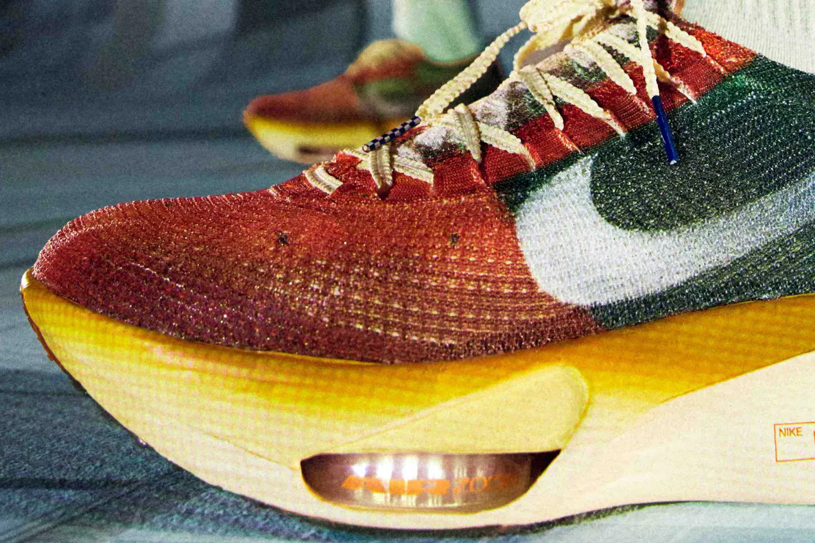 nike international running pack