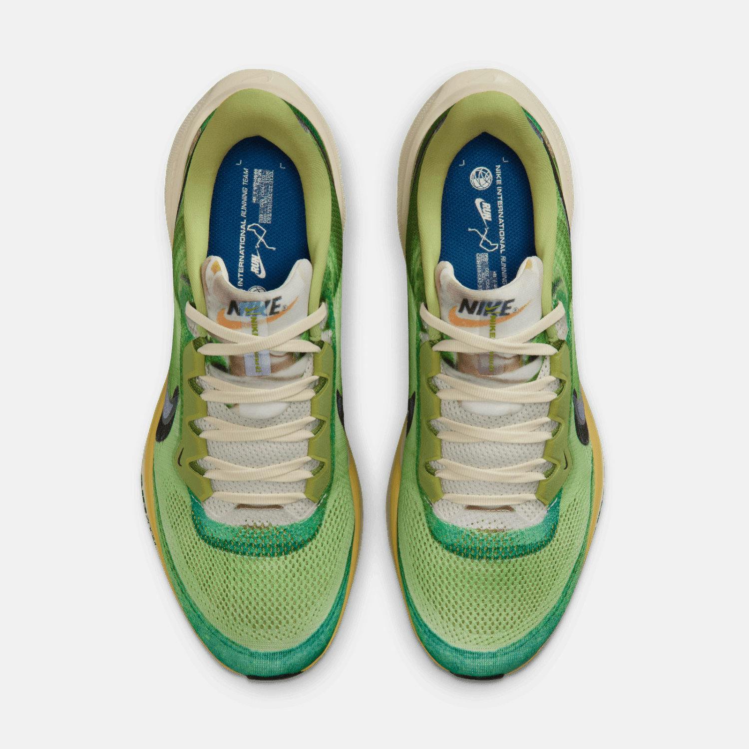 nike international running pack