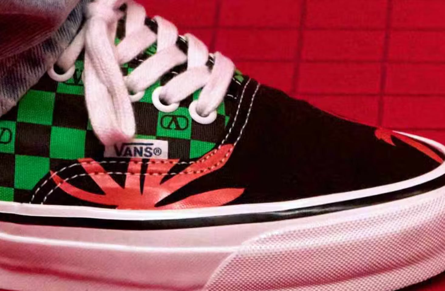 Valentino Vans, Colorful Valentino Vans, Colorful Valentino Vans-like sneakers, "V" Vans authentic
