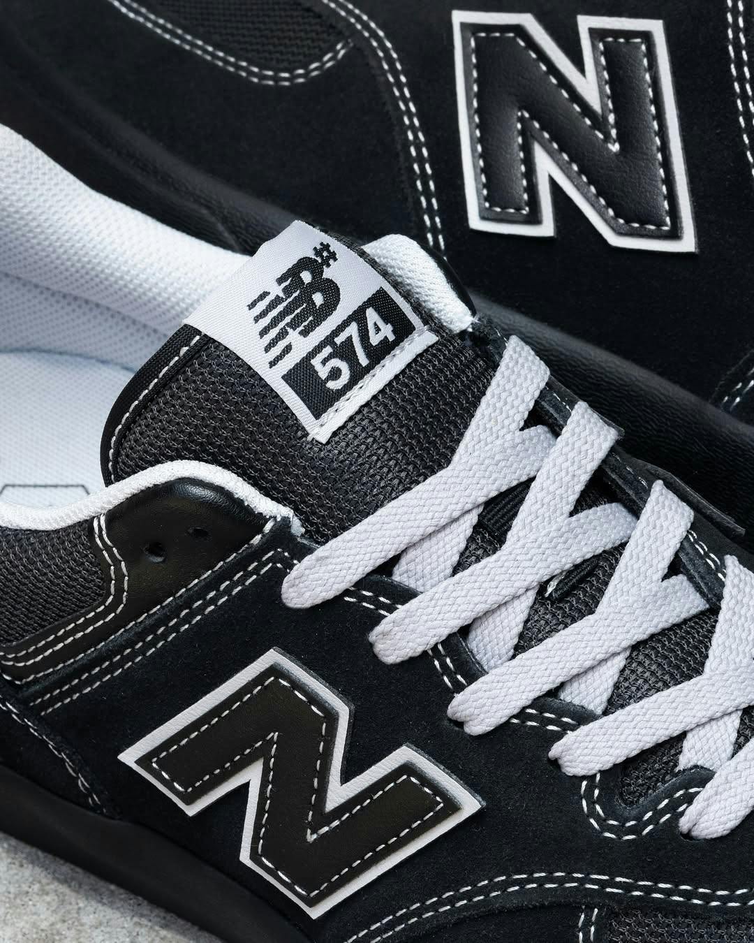 New Balance 574