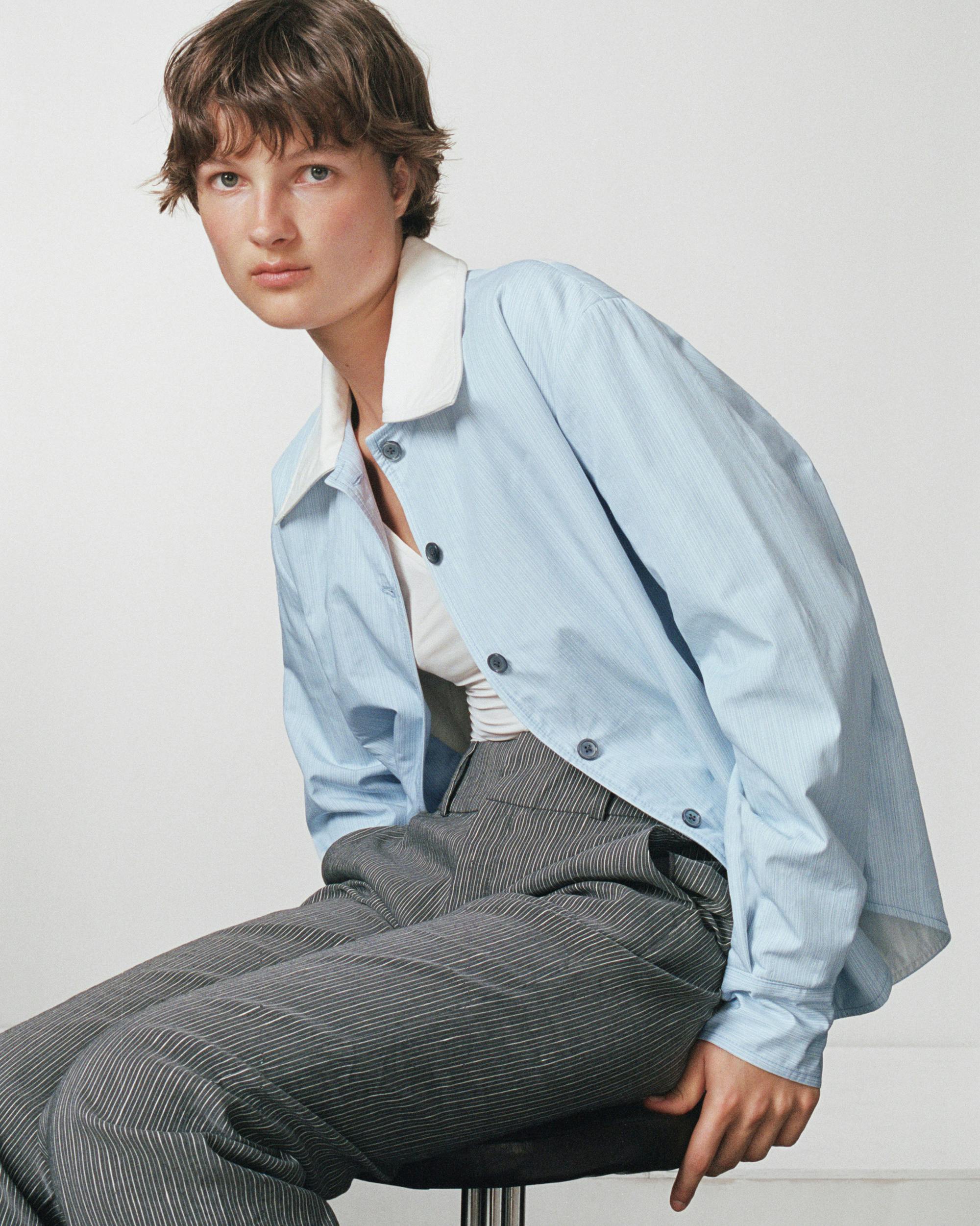 Brand Profile Camisas Manolo