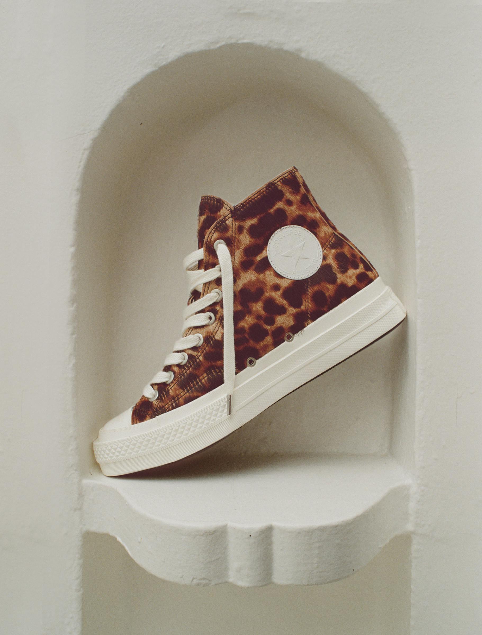 converse first string shoes nike air