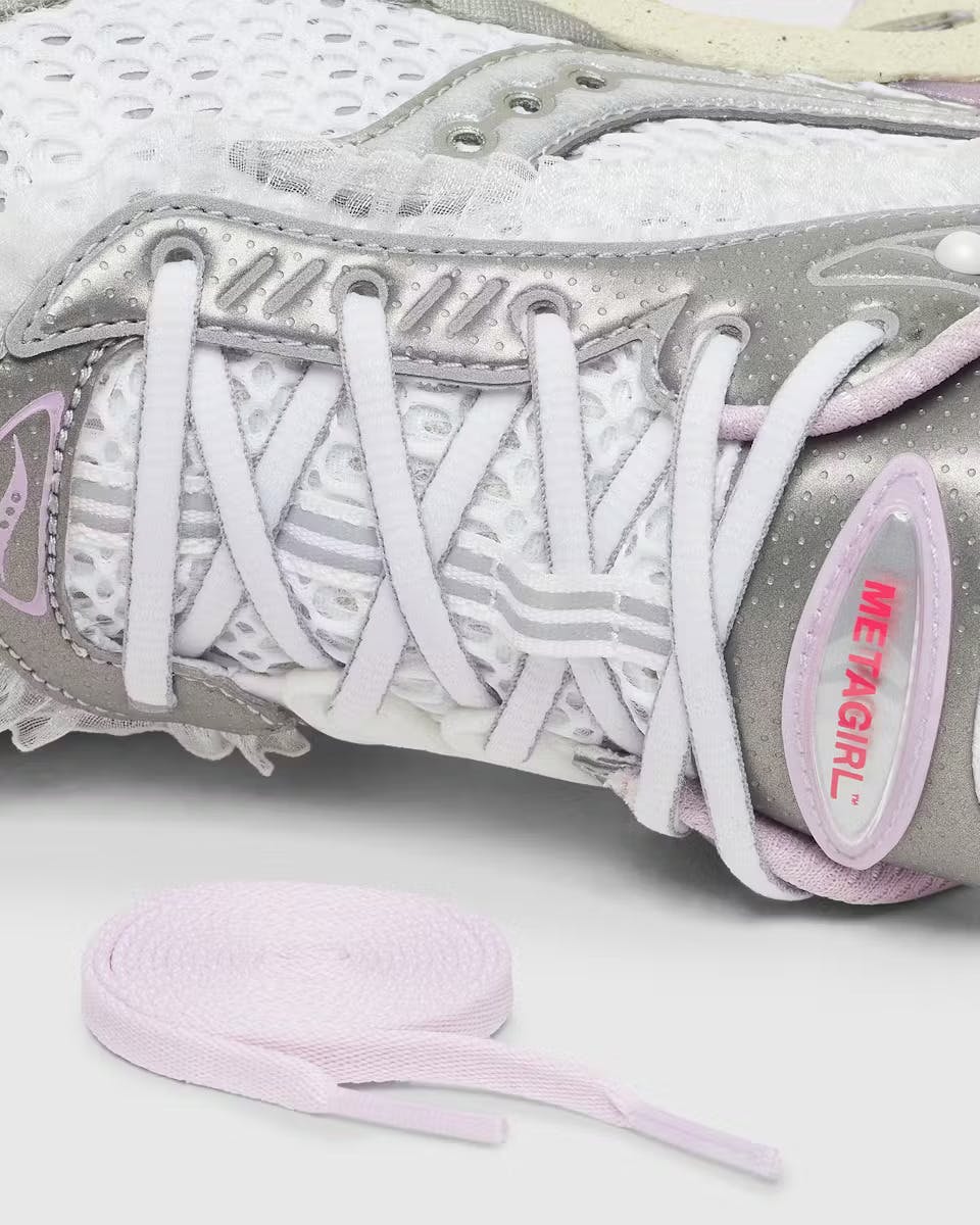 Saucony x METAGIRL