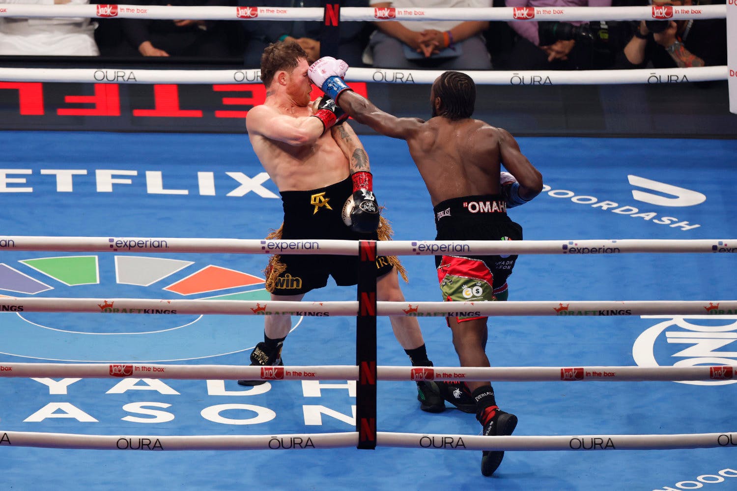 boxing fashion trend Off-White™ Terence Crawford