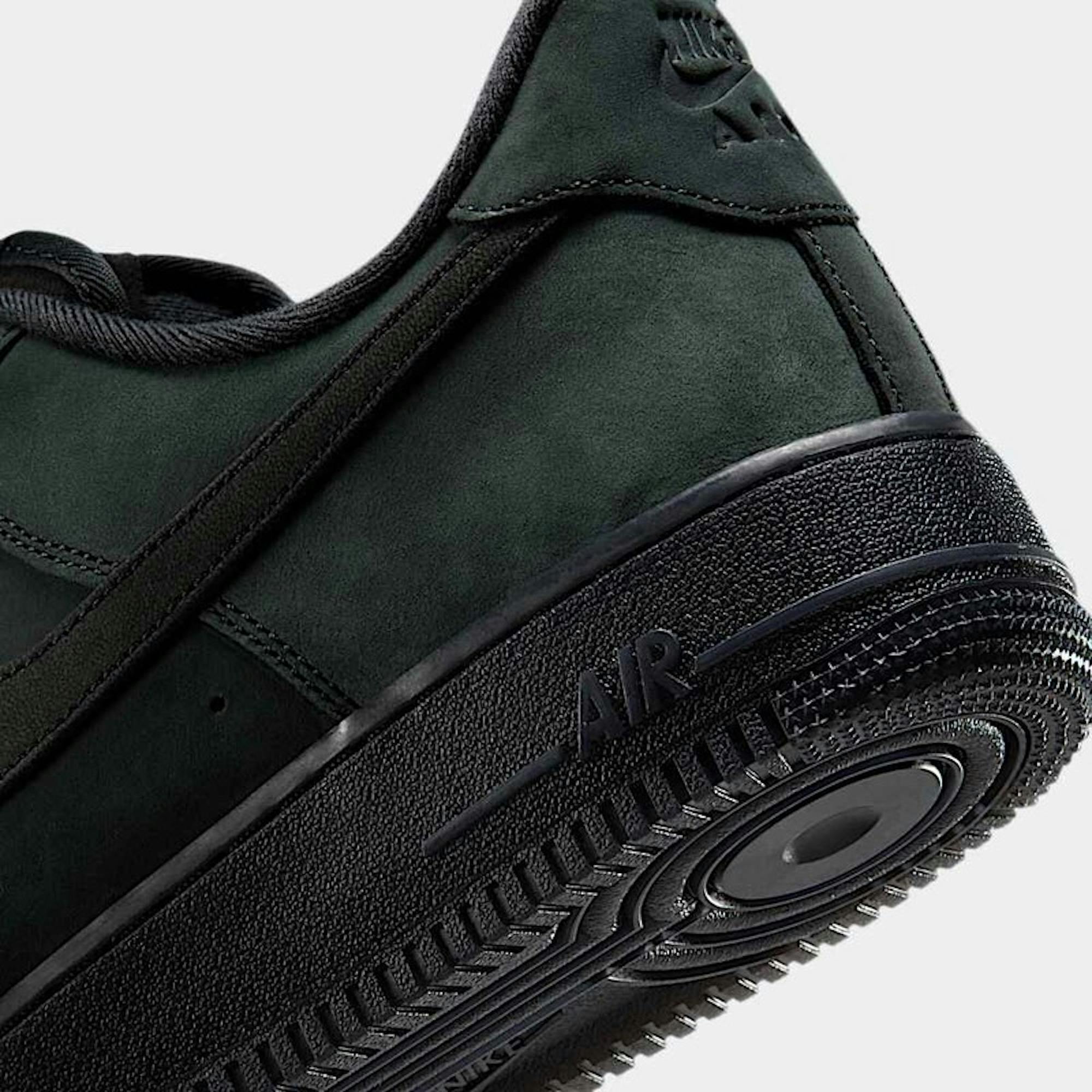 nike nubuck air force 1