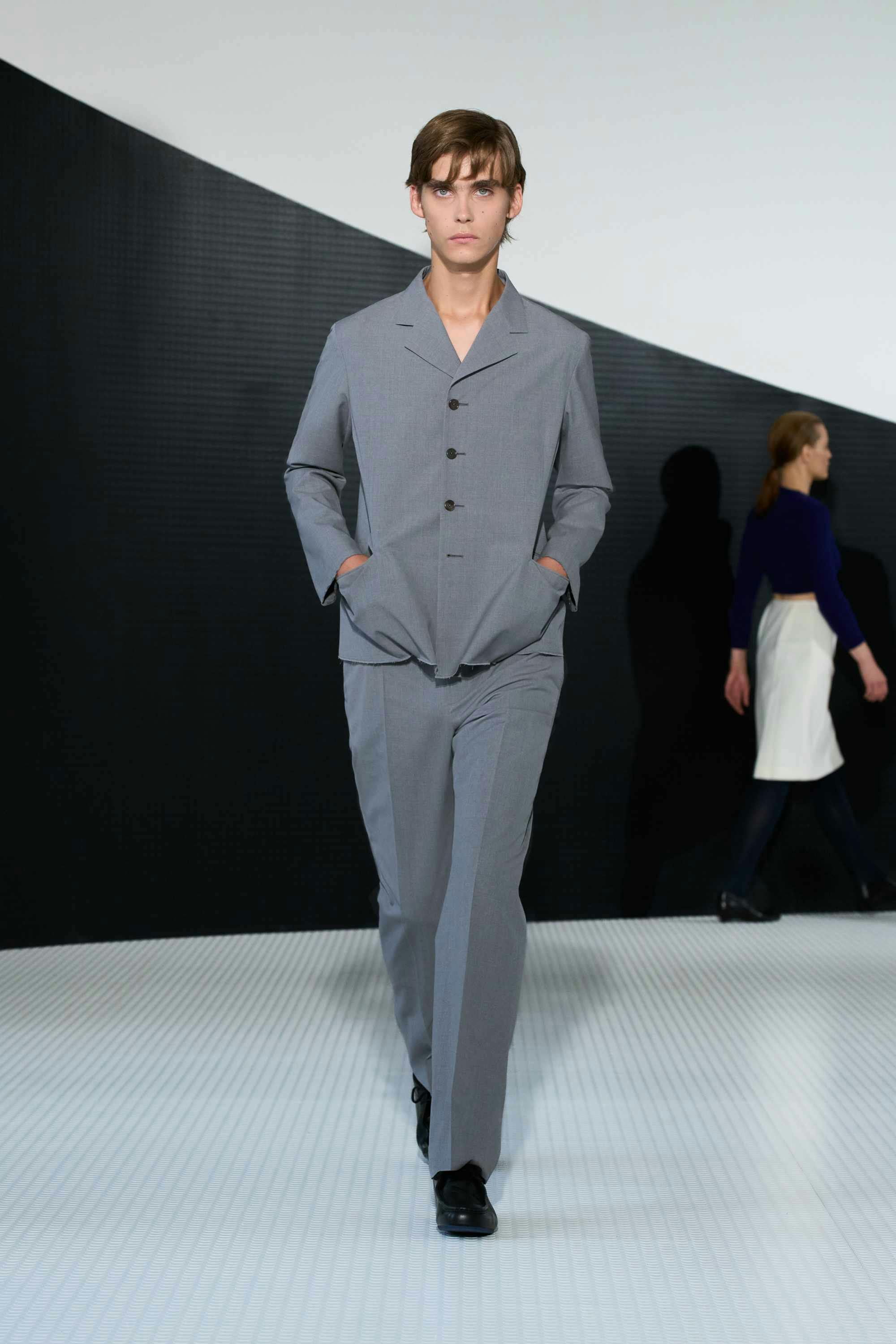 jil sander ss26 runway show