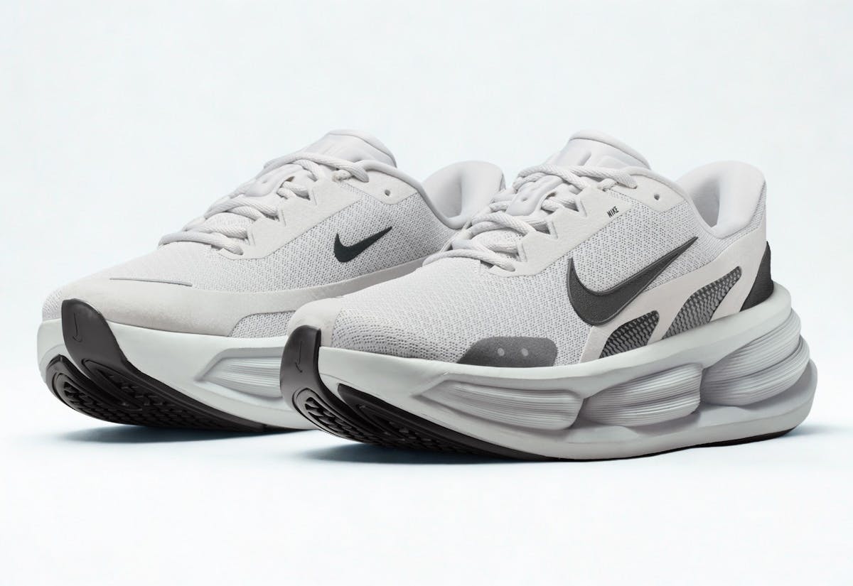 Nike’s new Comfort Ride EasyOn sneaker, Comfy Sneaker