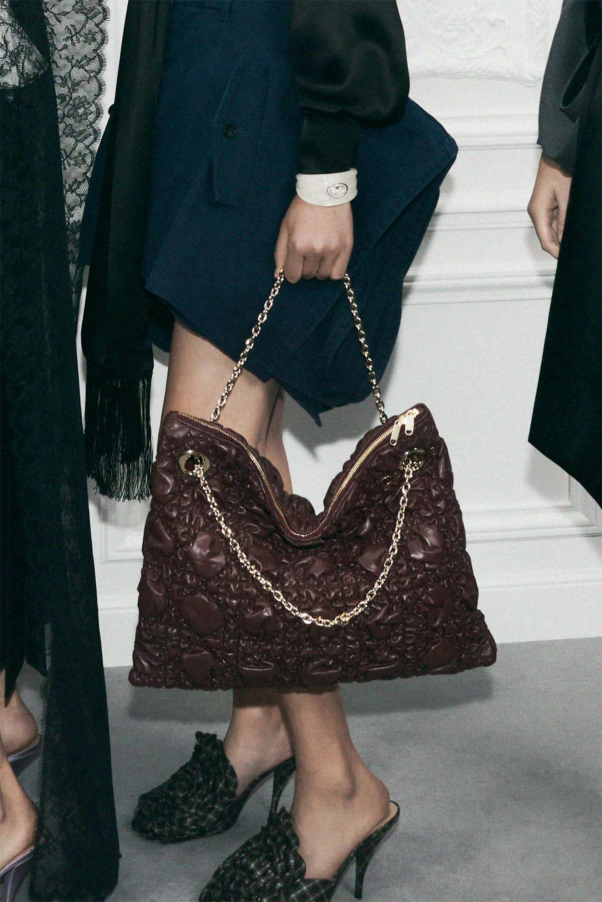 dior jonathan anderson backstage handbags ss26 collection runway show