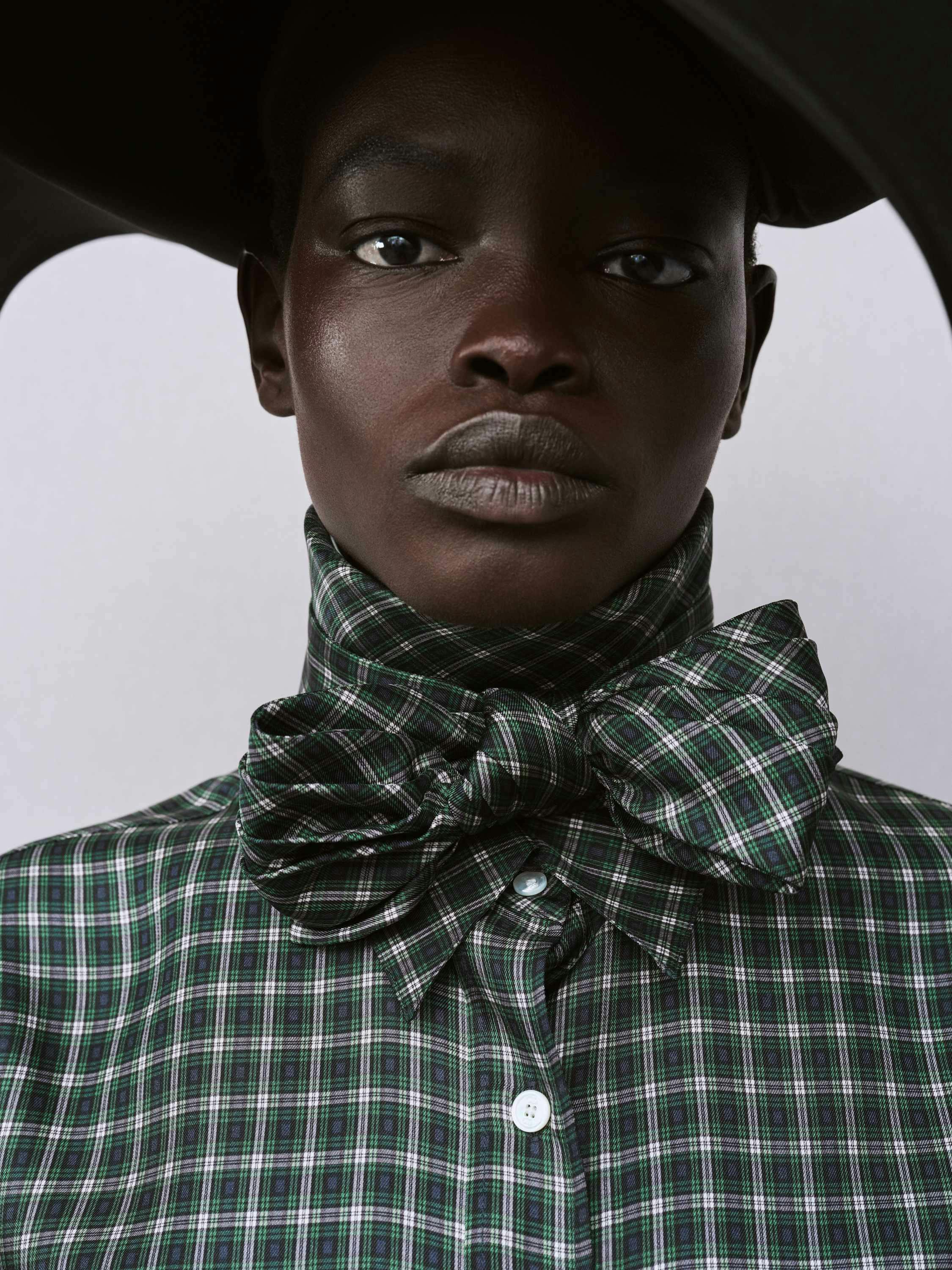 dior jonathan anderson backstage handbags ss26 collection runway show