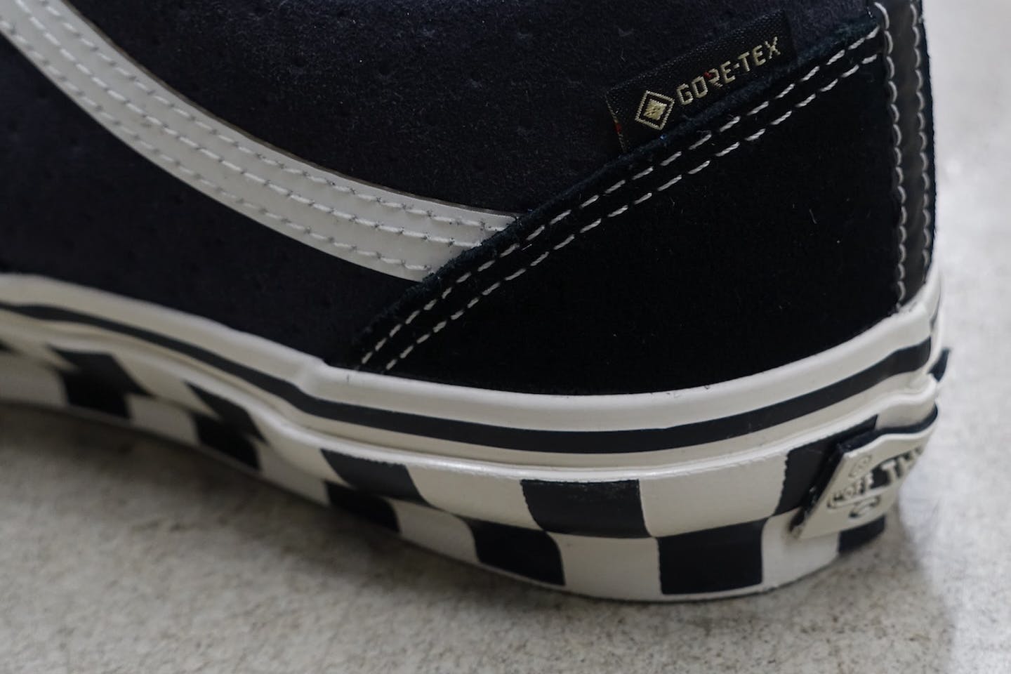 mita sneakers vans old skool